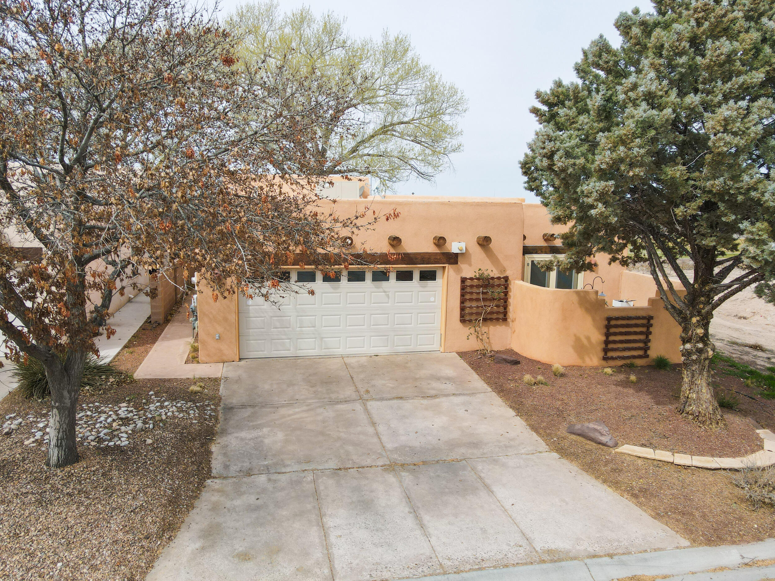 119 Tierra Del Sol Loop