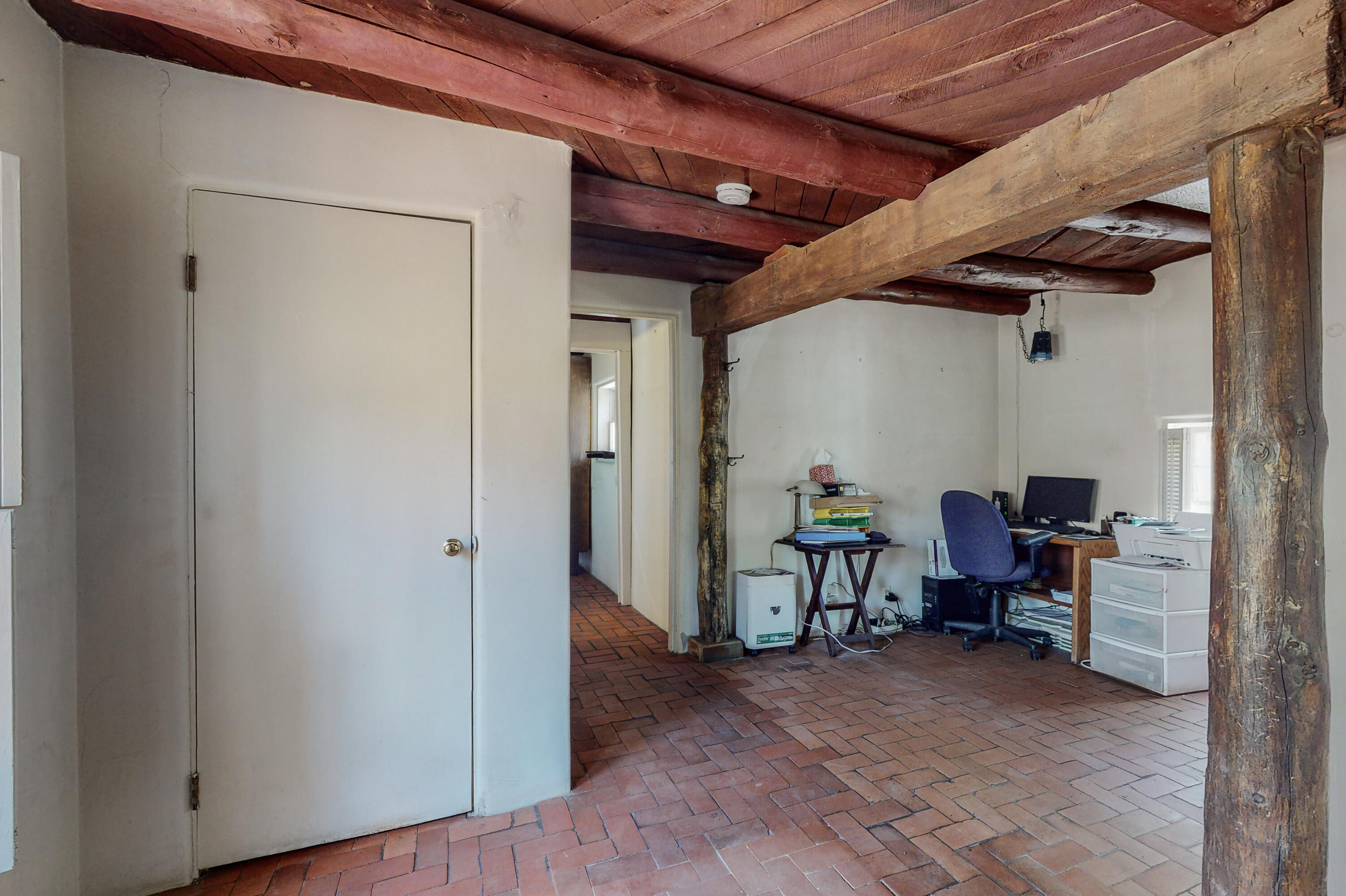 5949 Guadalupe Trail NW