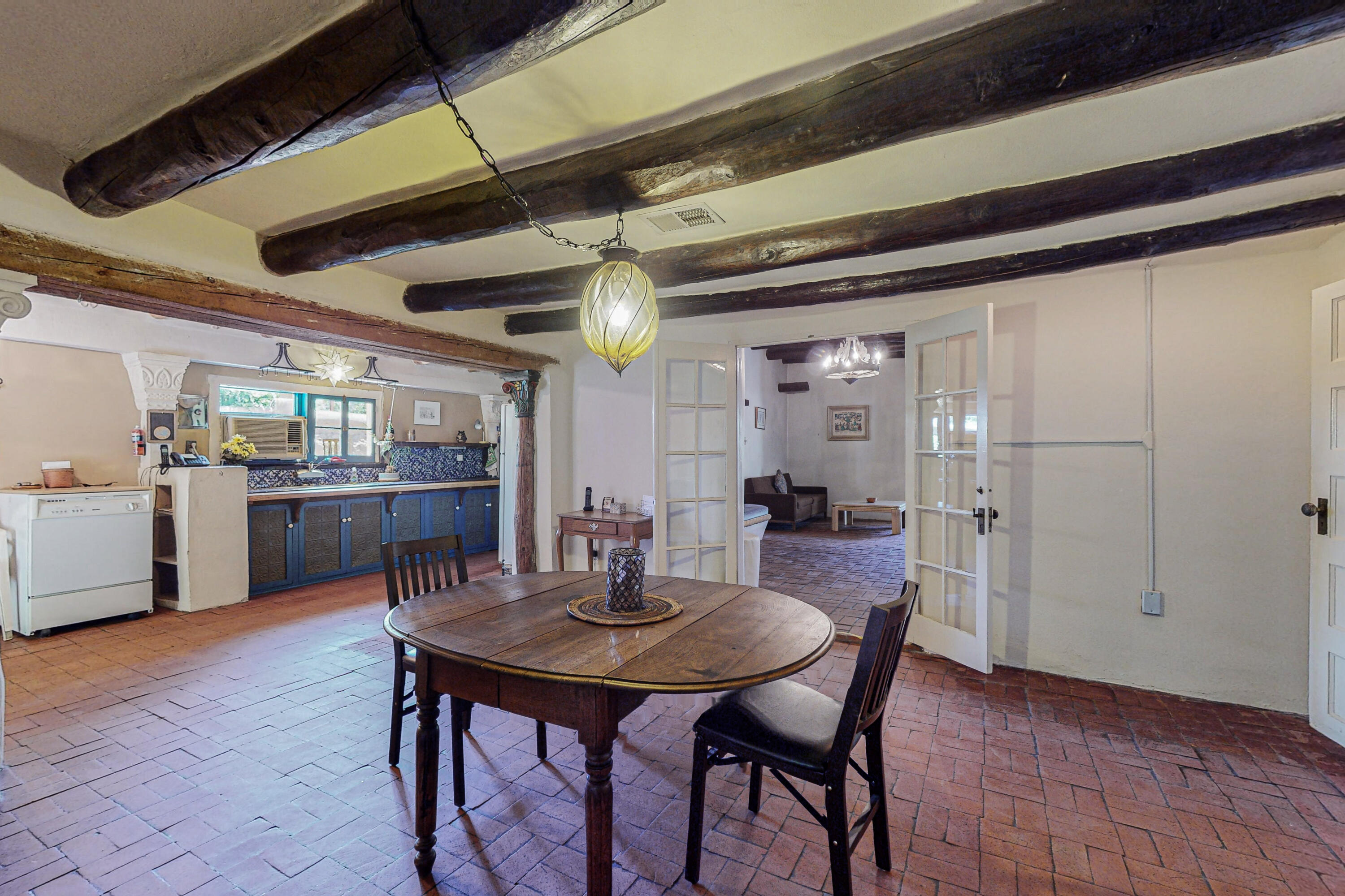 5949 Guadalupe Trail NW