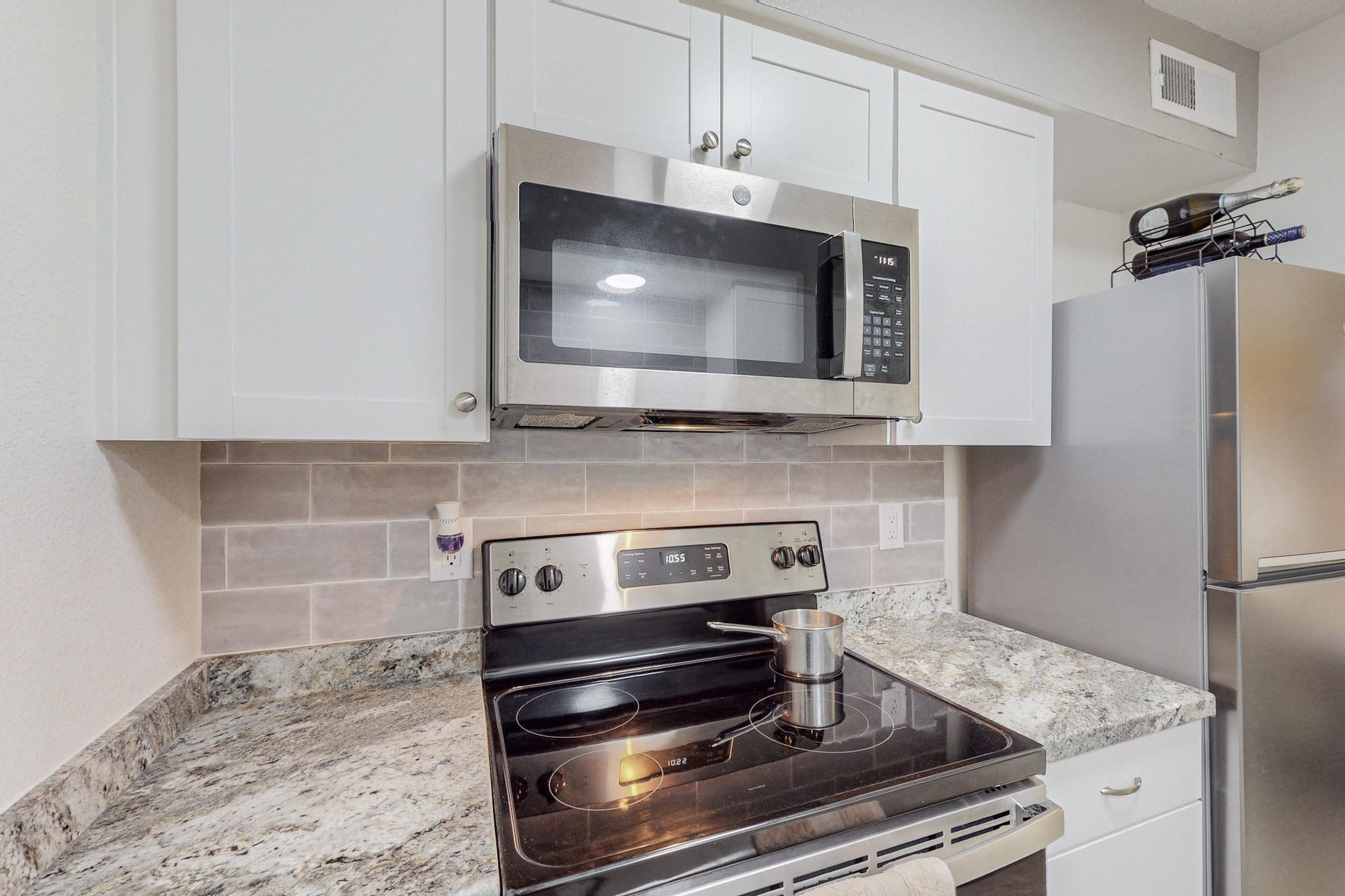 4601 Carlisle Boulevard NE D13