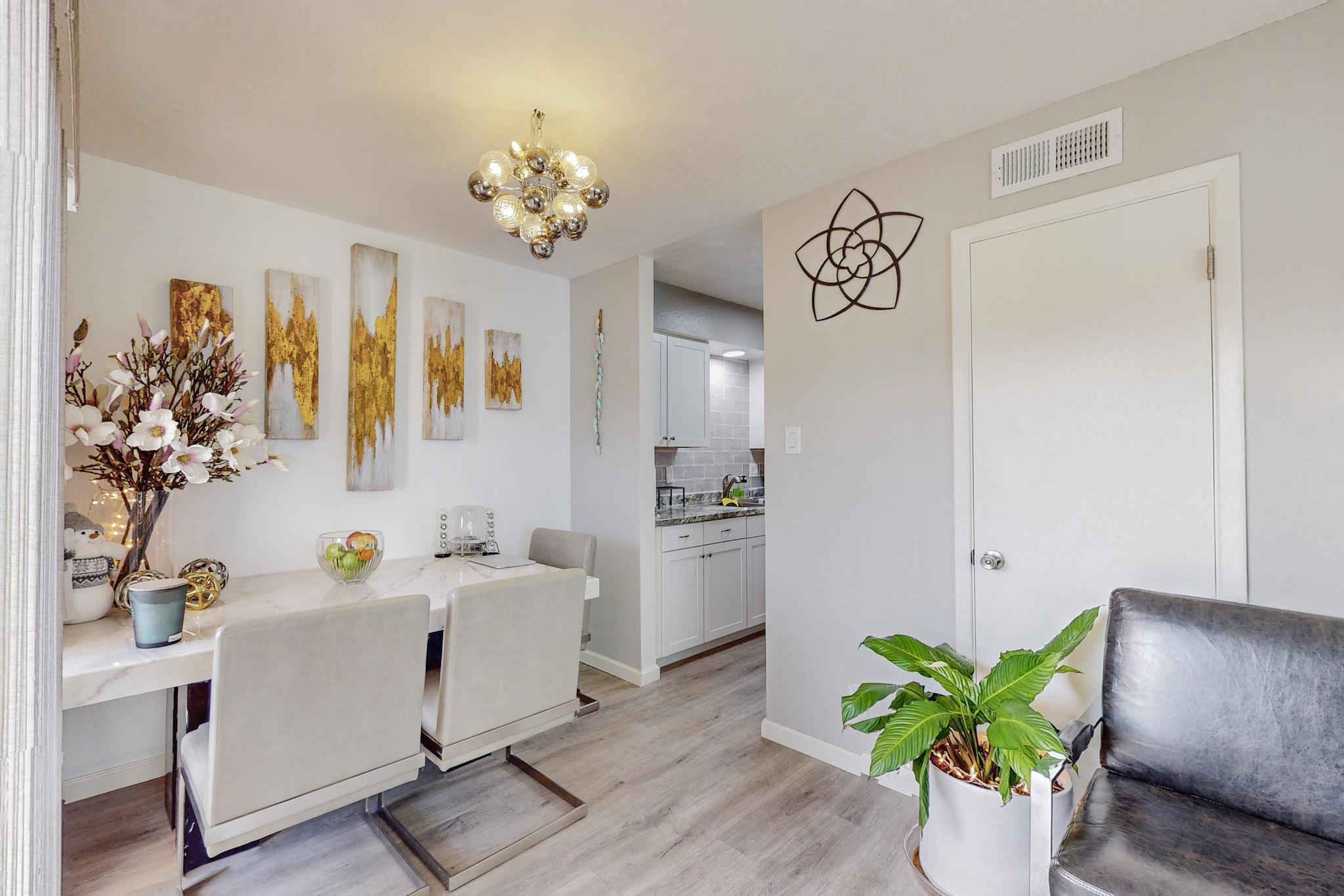 4601 Carlisle Boulevard NE D13