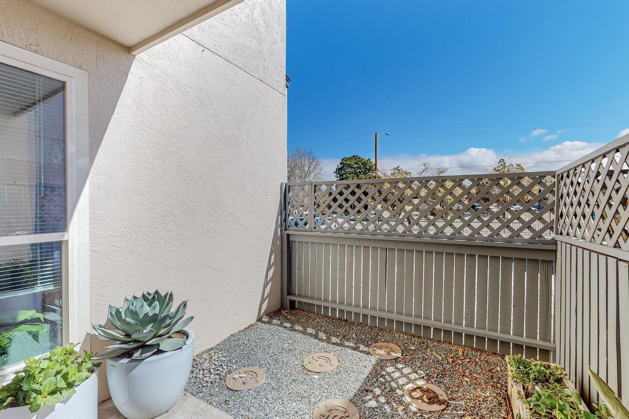 4601 Carlisle Boulevard NE D13