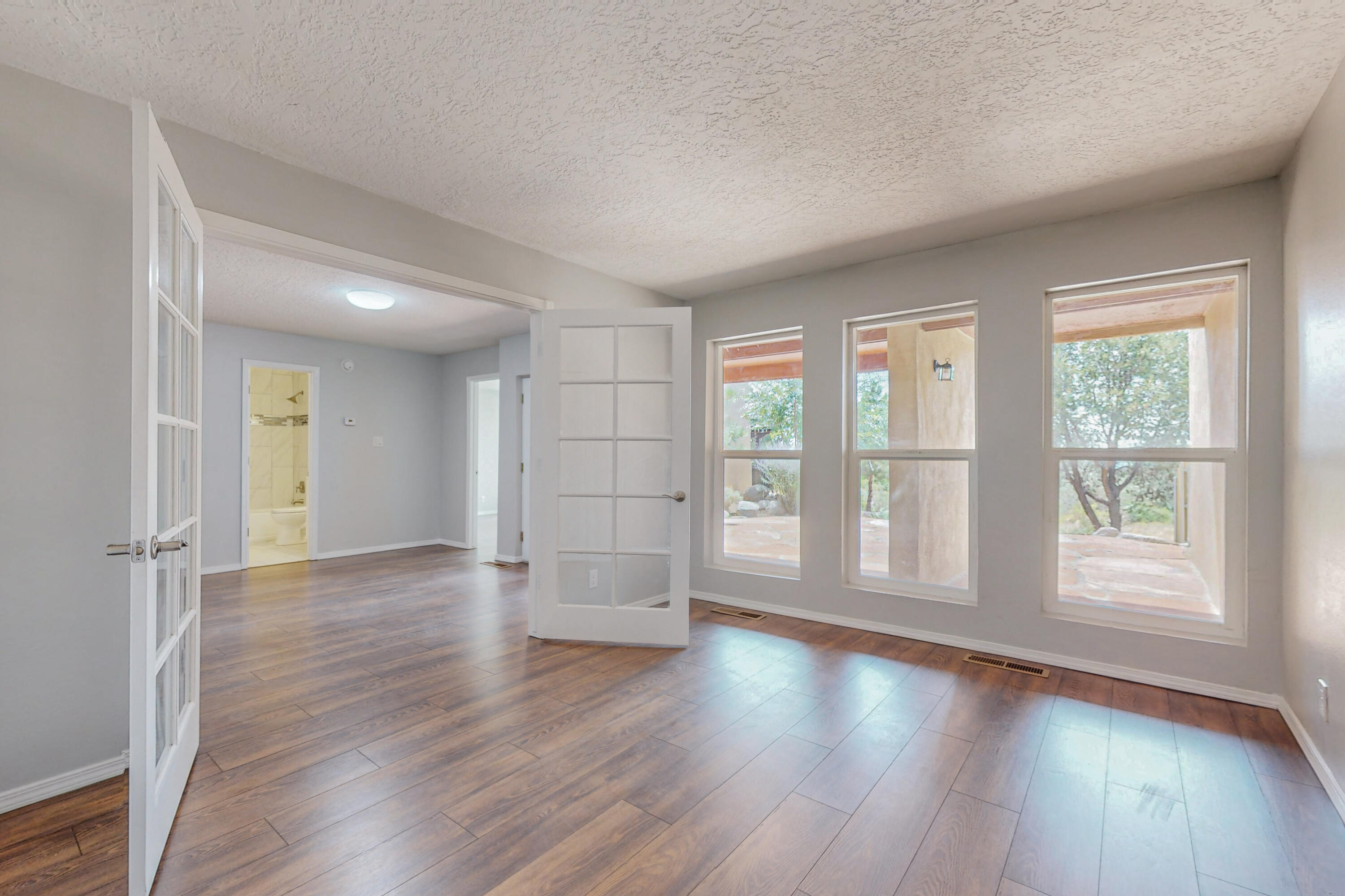 760 Tramway Lane NE 3