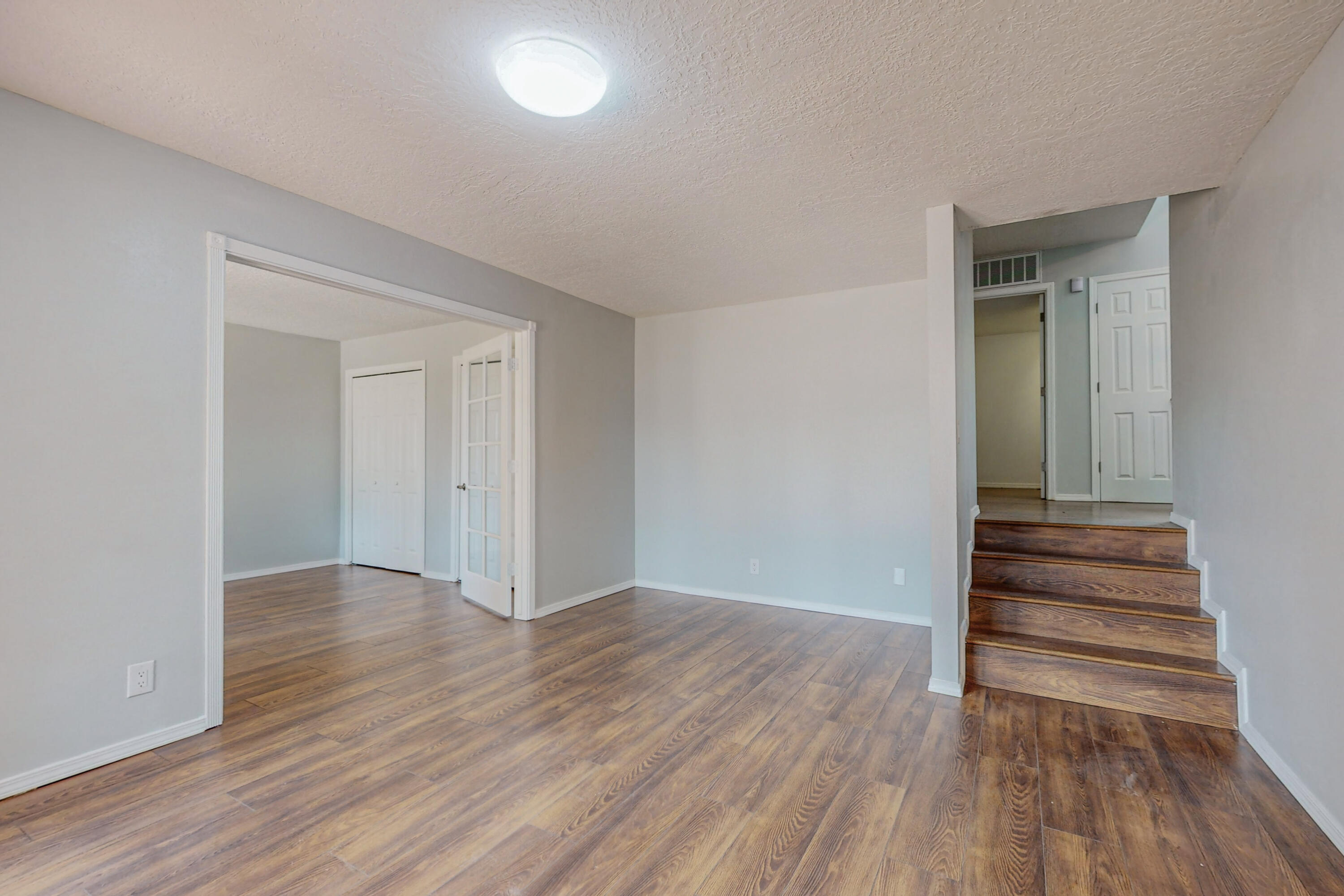 760 Tramway Lane NE 3