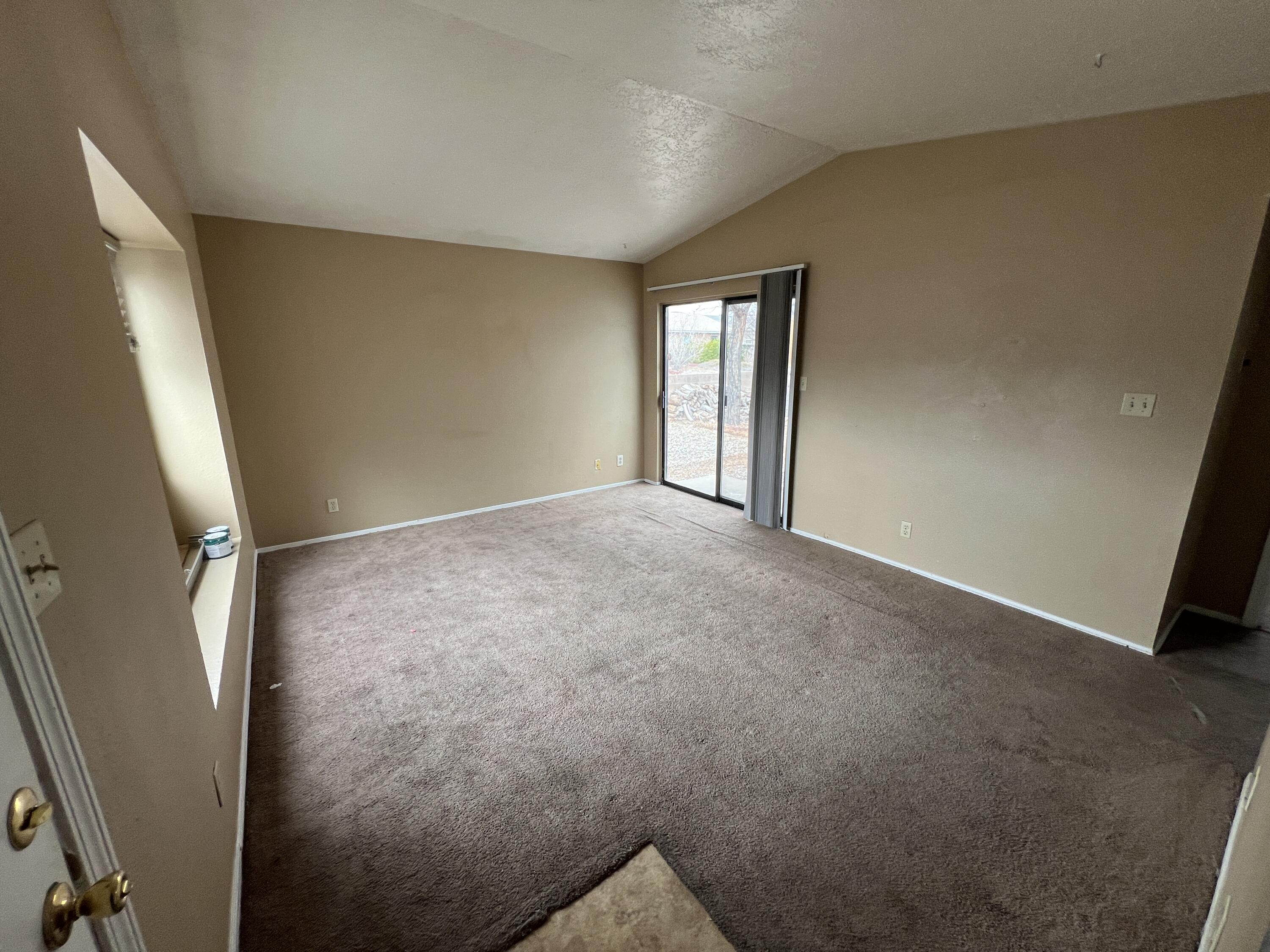 2595 Candlelight Drive SE