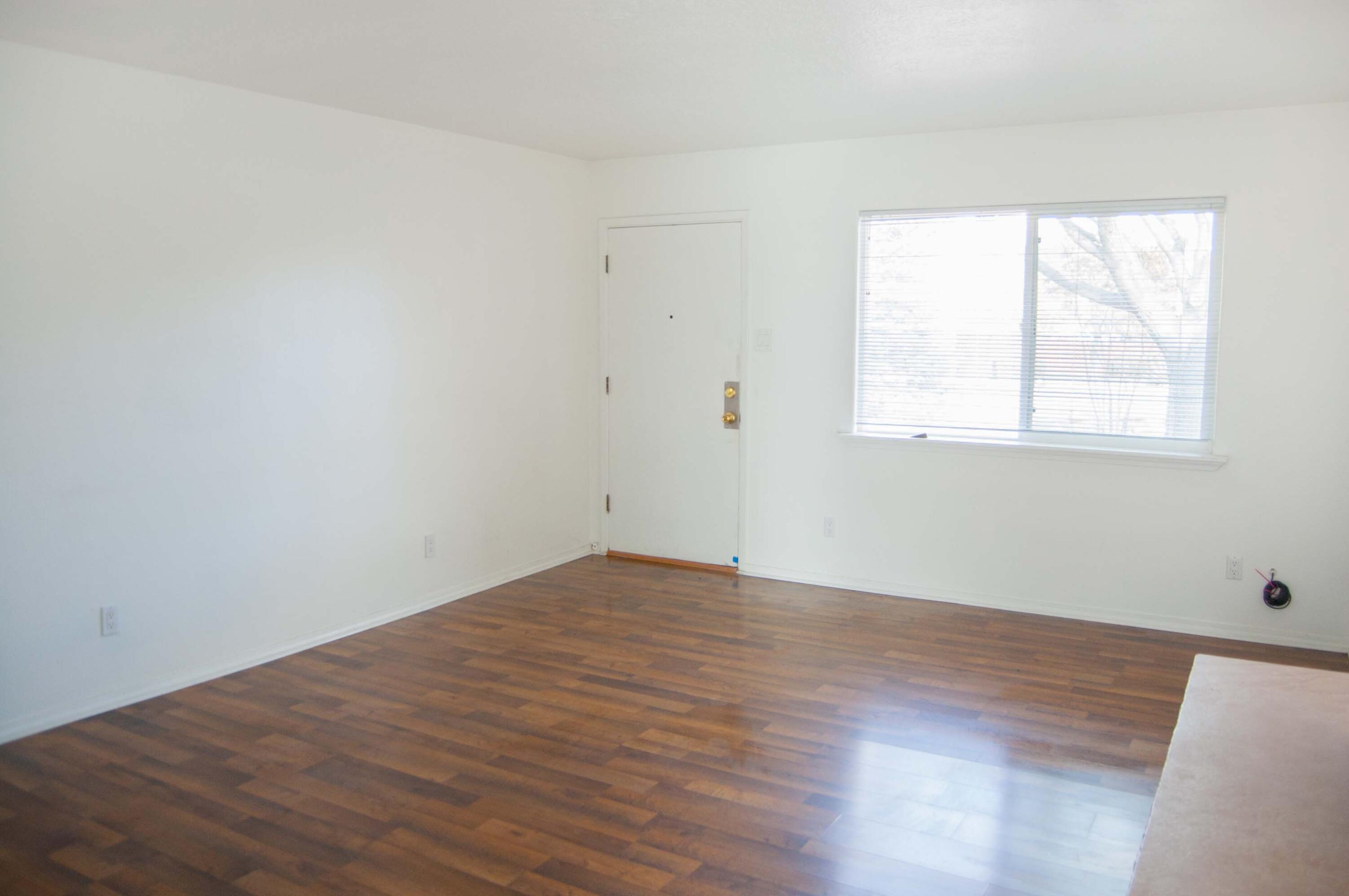 2414 Calle Zaguan