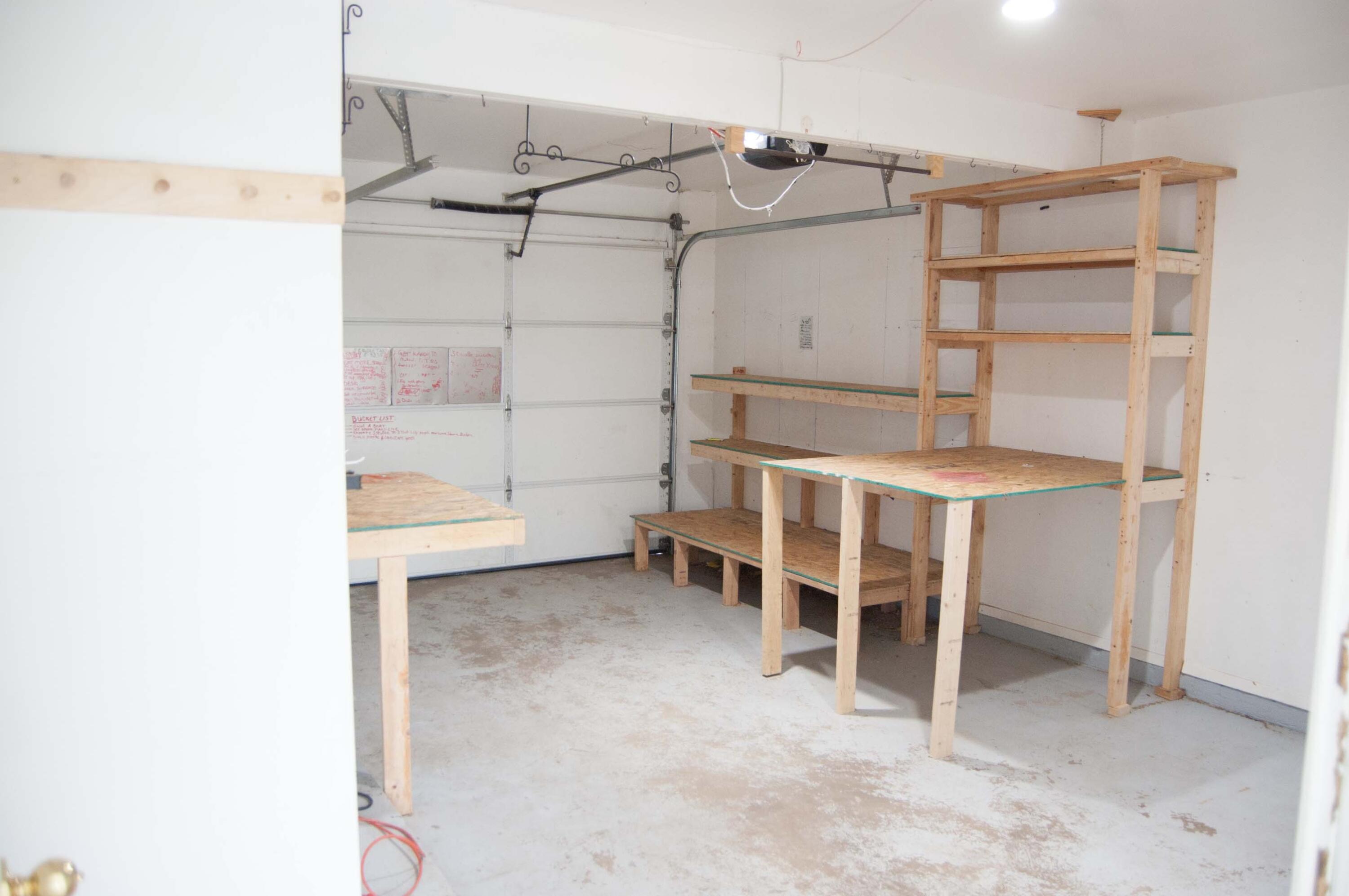2414 Calle Zaguan