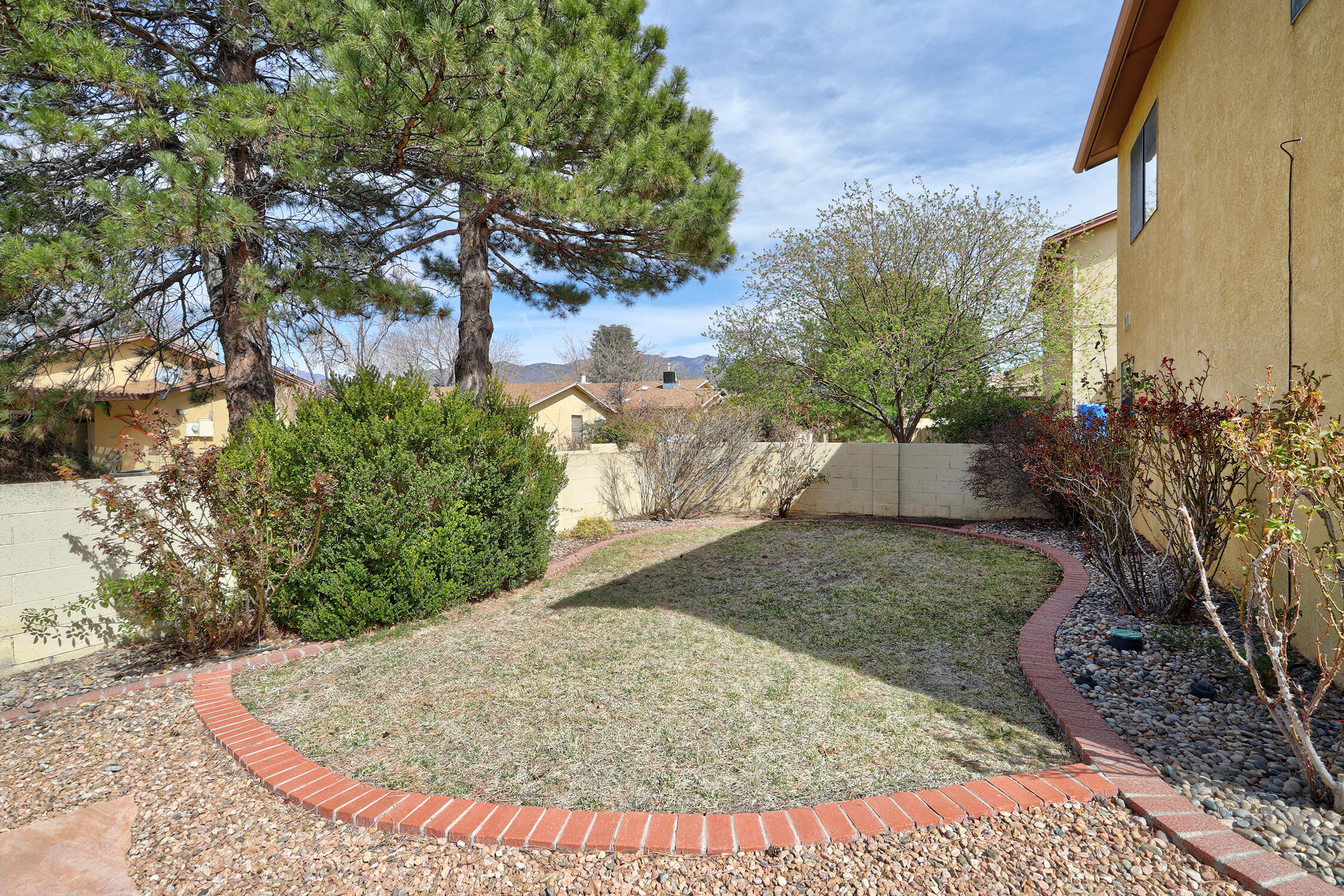 10709 Towne Park Drive NE