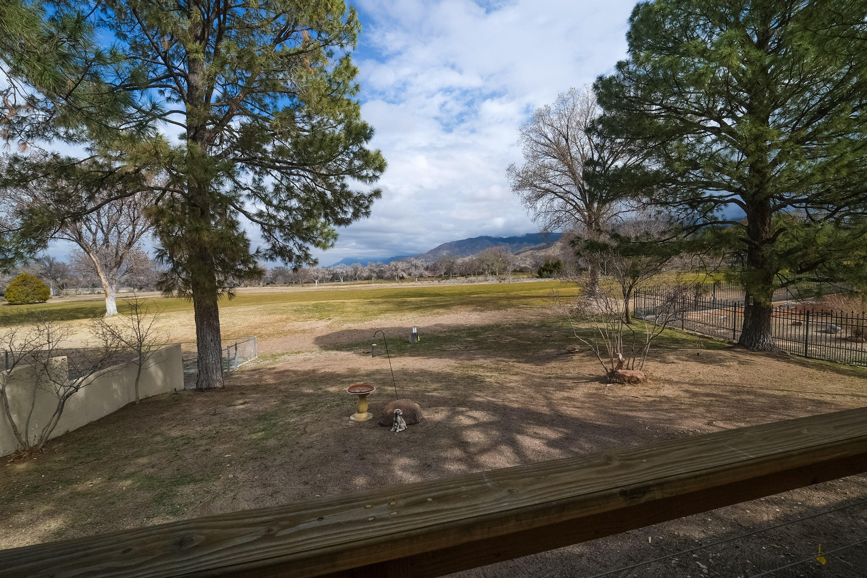 1309 Cuatro Cerros Trail SE