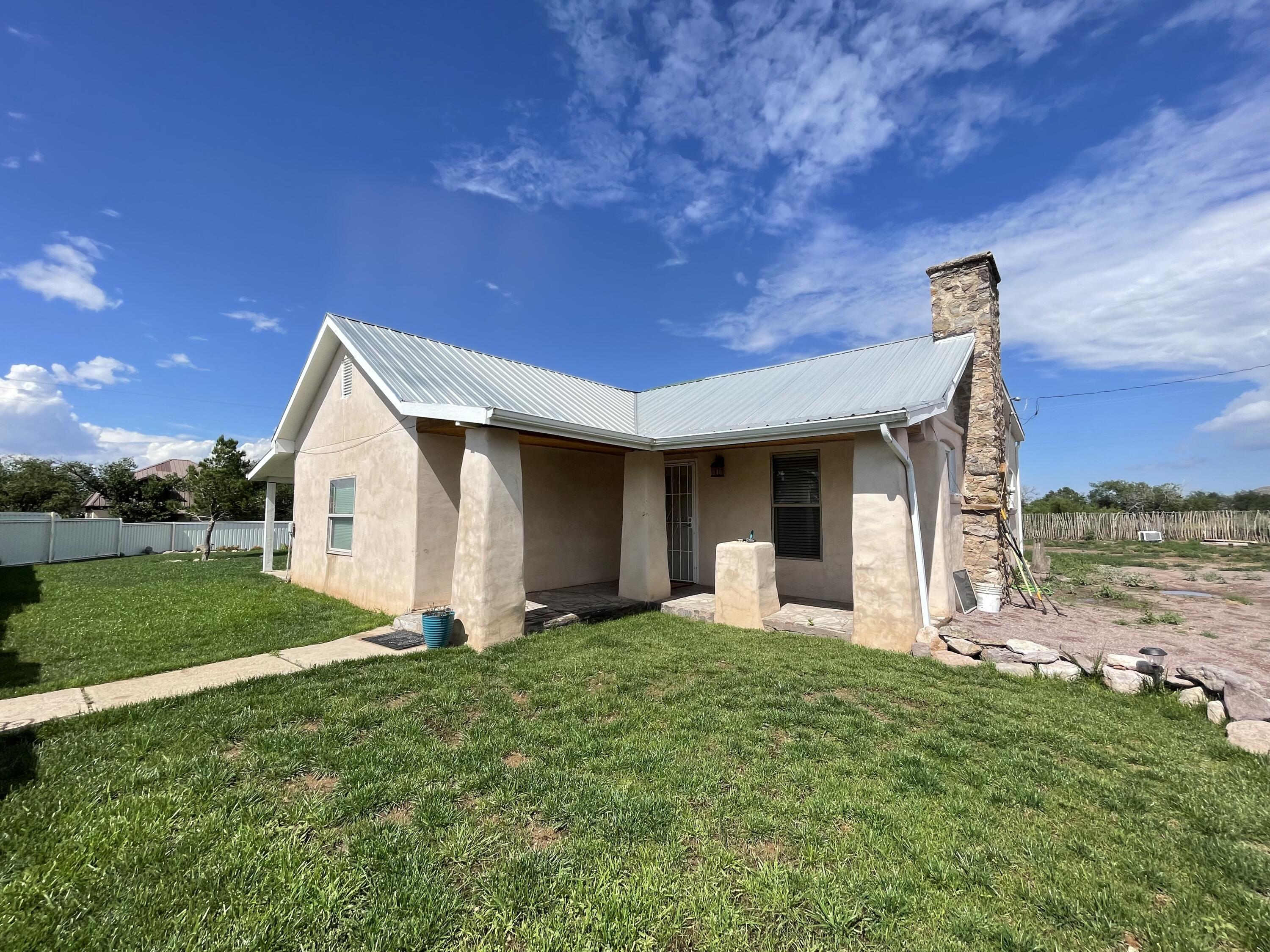 103 S Chestnut