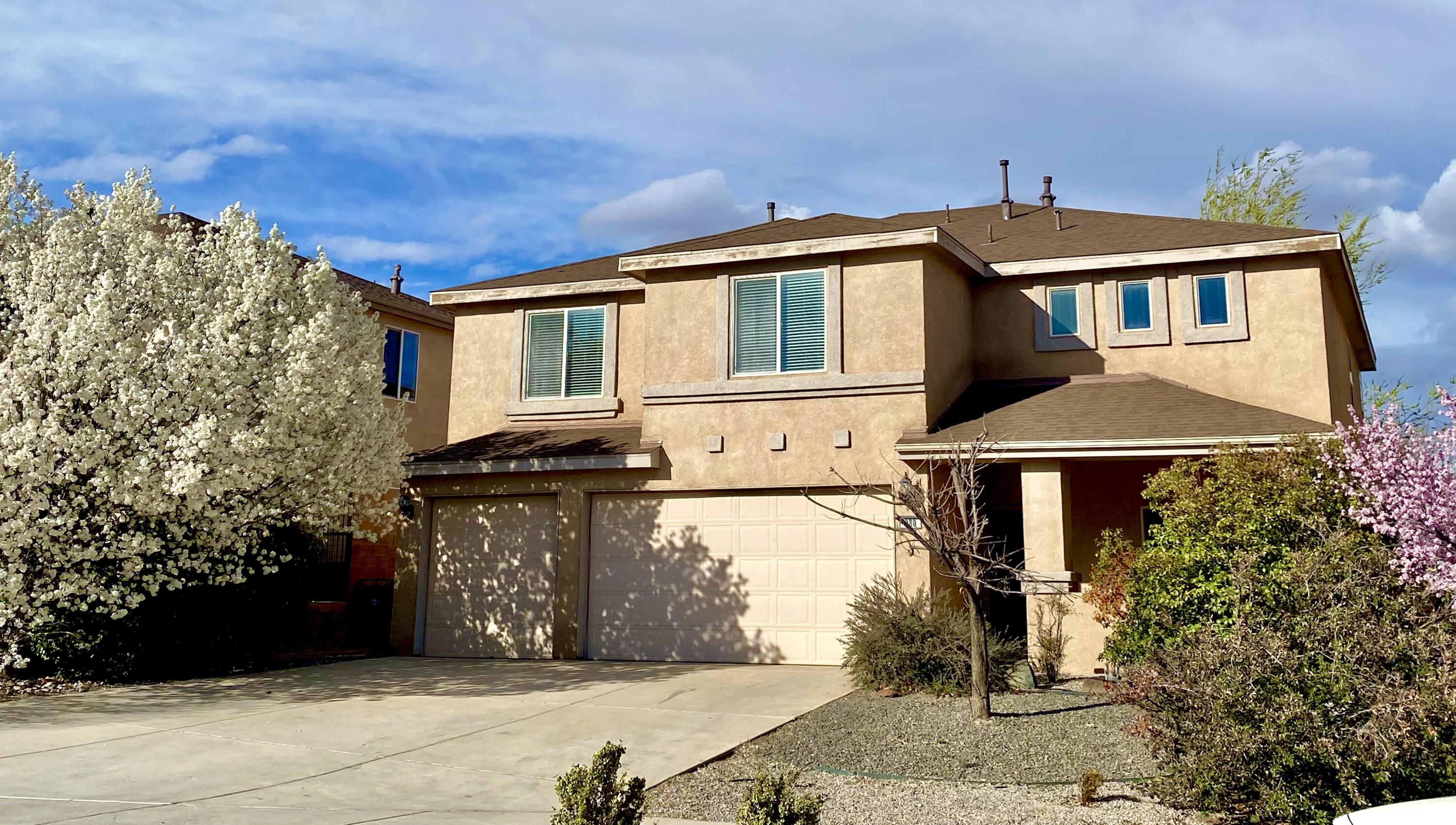 980 Alegria Court NW