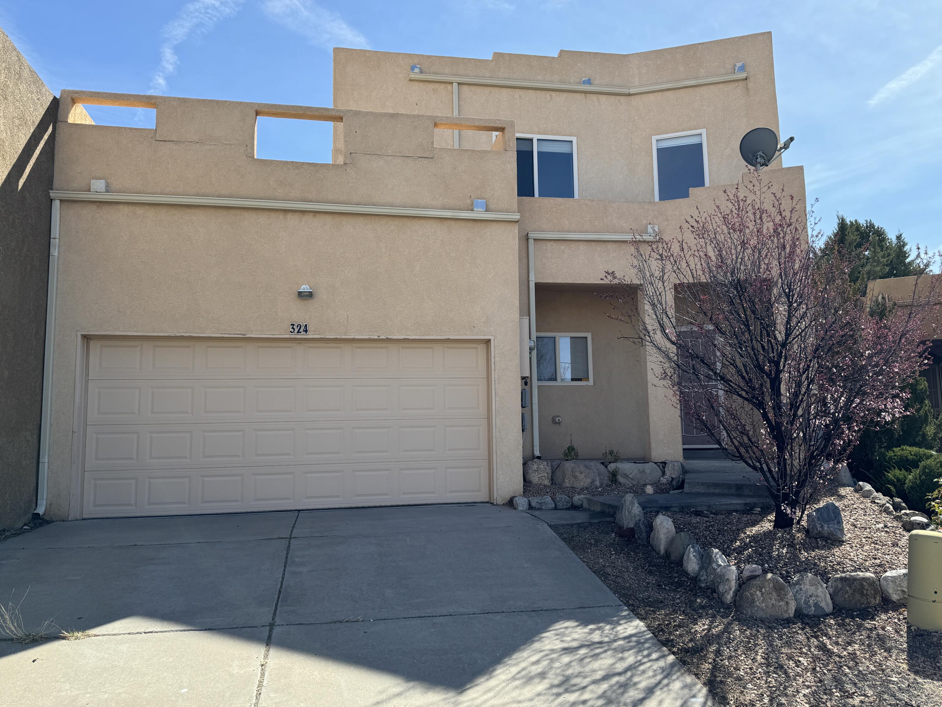 324 Kaylyn Drive SE