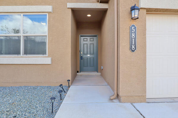5818 Eddy Drive NE