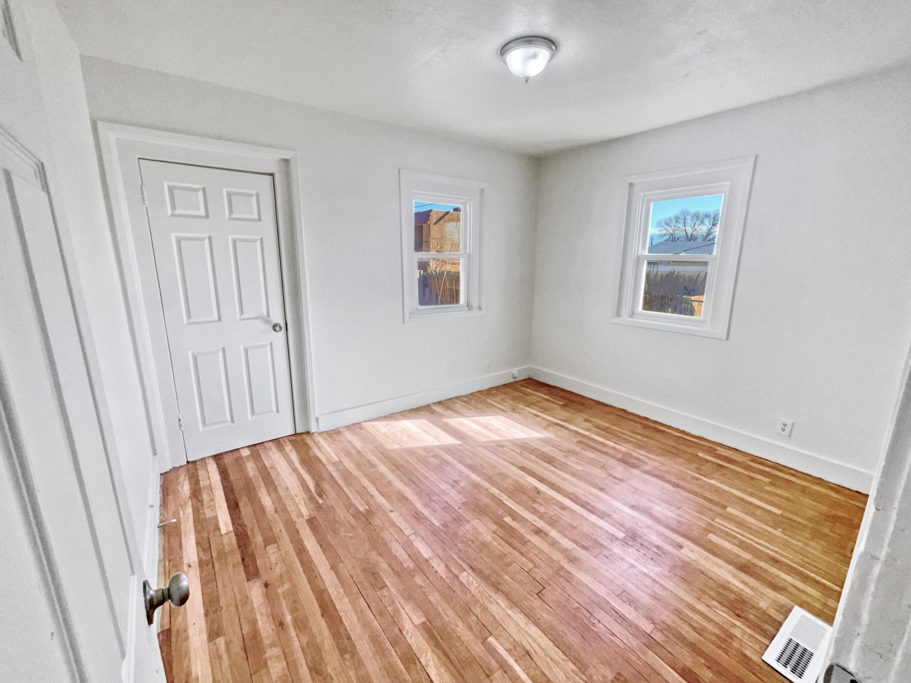 1401 Forrester Avenue NW