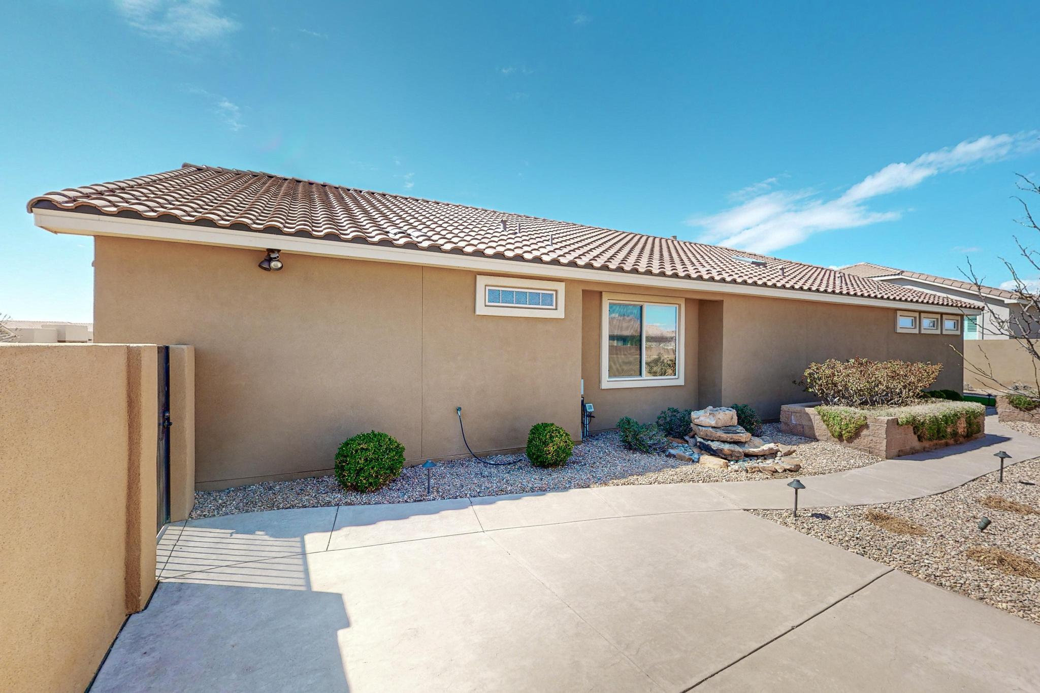 901 Prairie Zinnia Drive