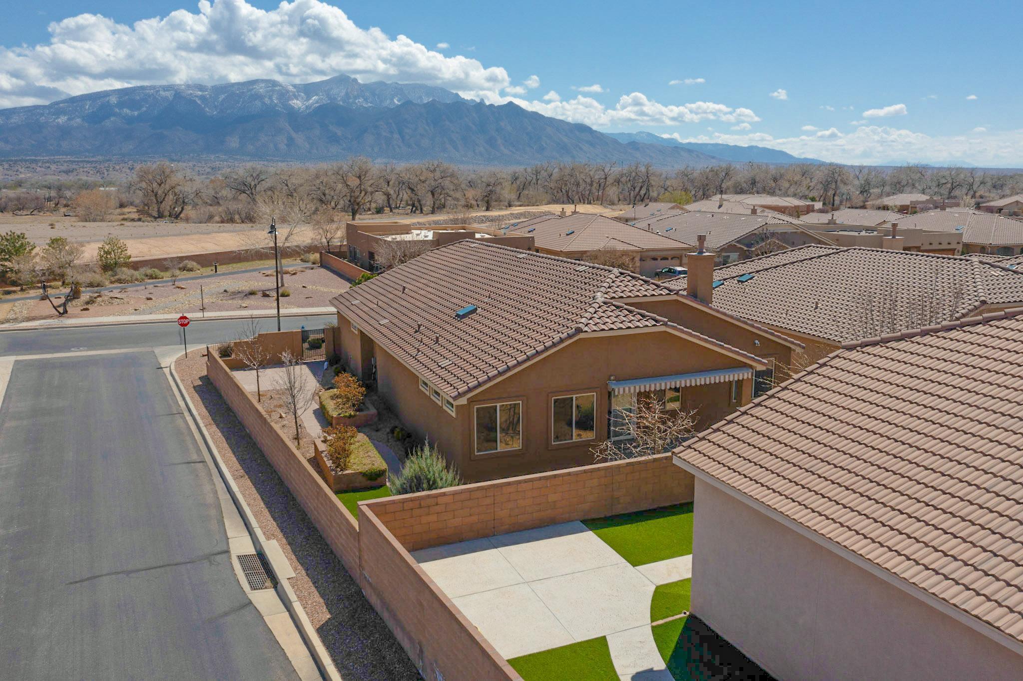 901 Prairie Zinnia Drive
