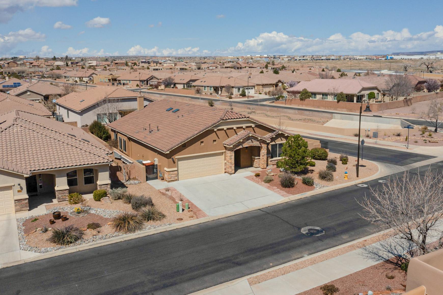901 Prairie Zinnia Drive