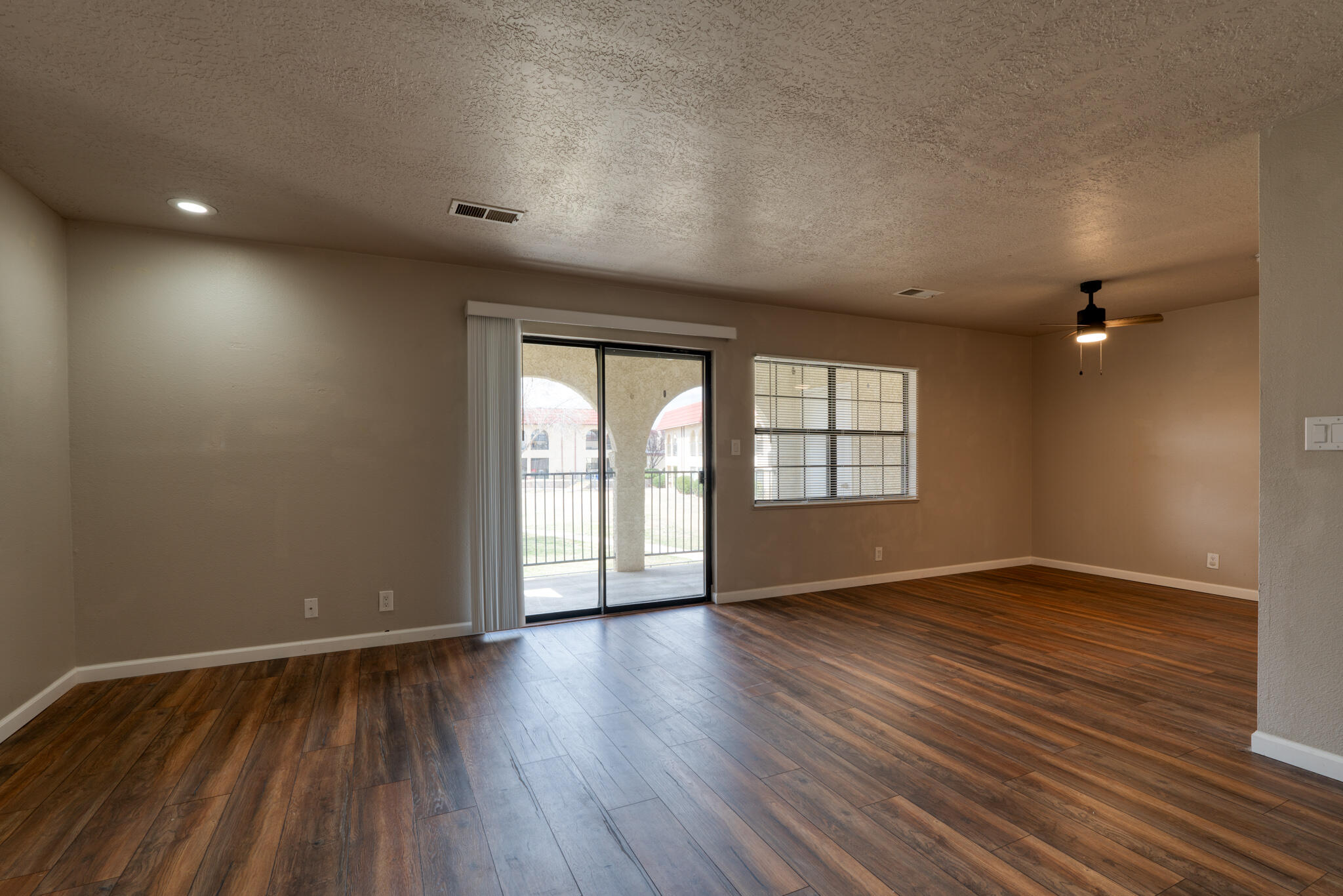 811 Country Club Drive SE 2c