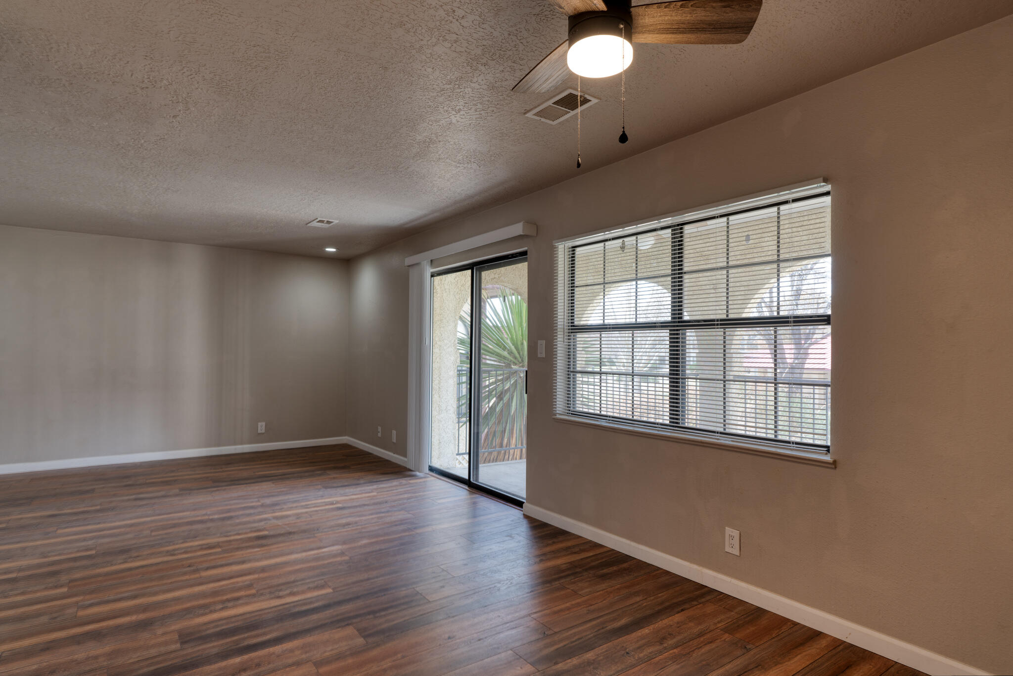 811 Country Club Drive SE 2c
