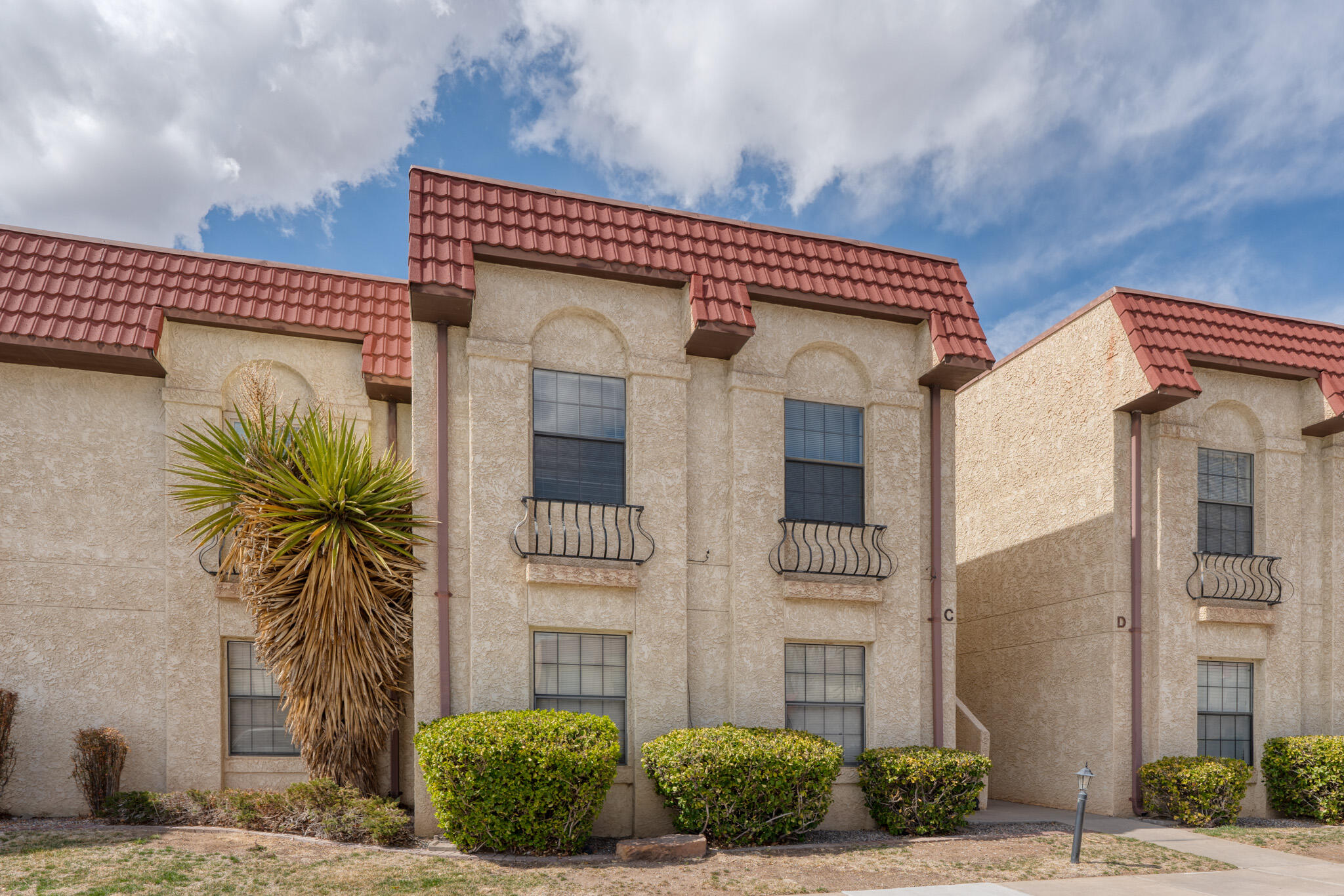 811 Country Club Drive SE 2c