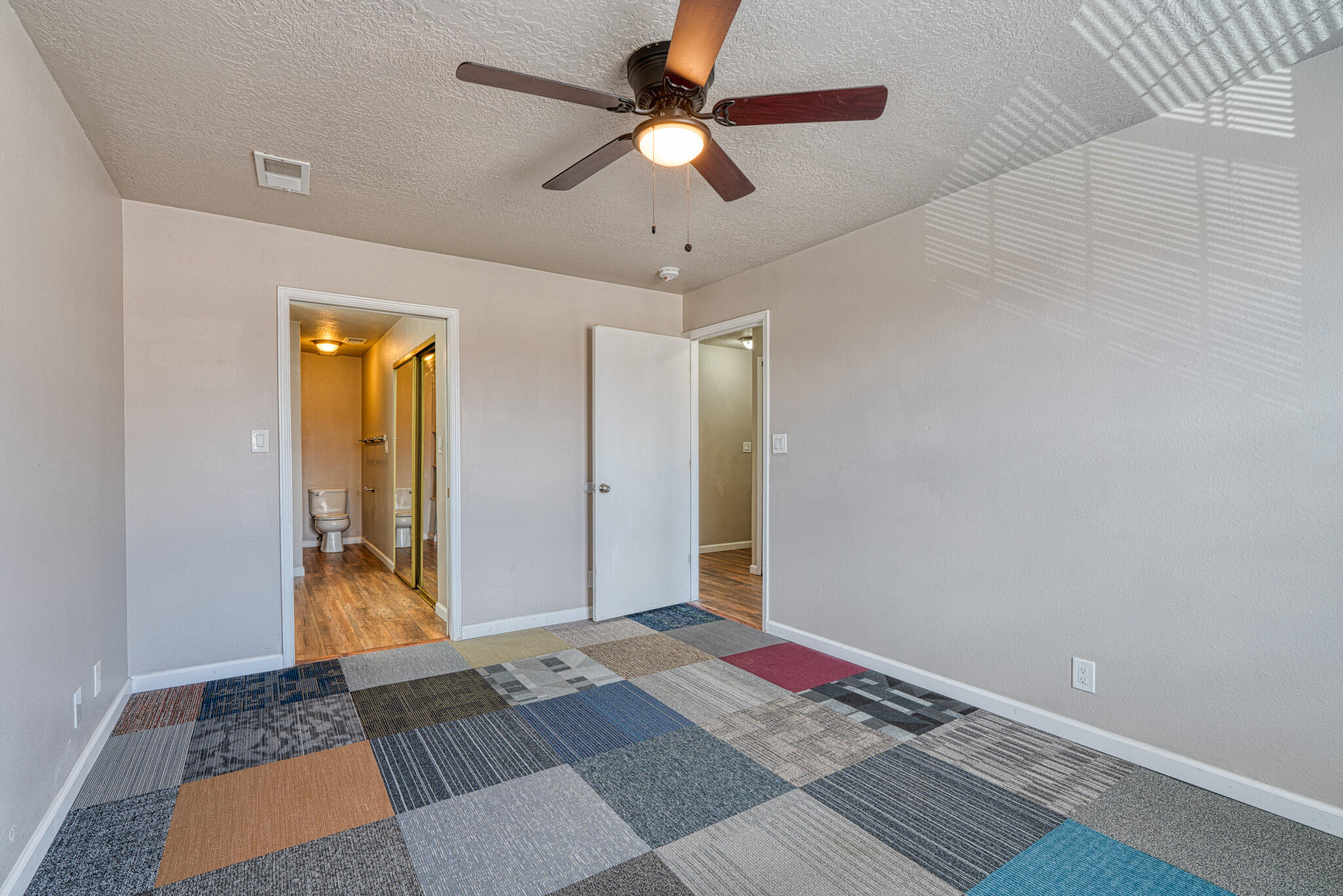 811 Country Club Drive SE 2c