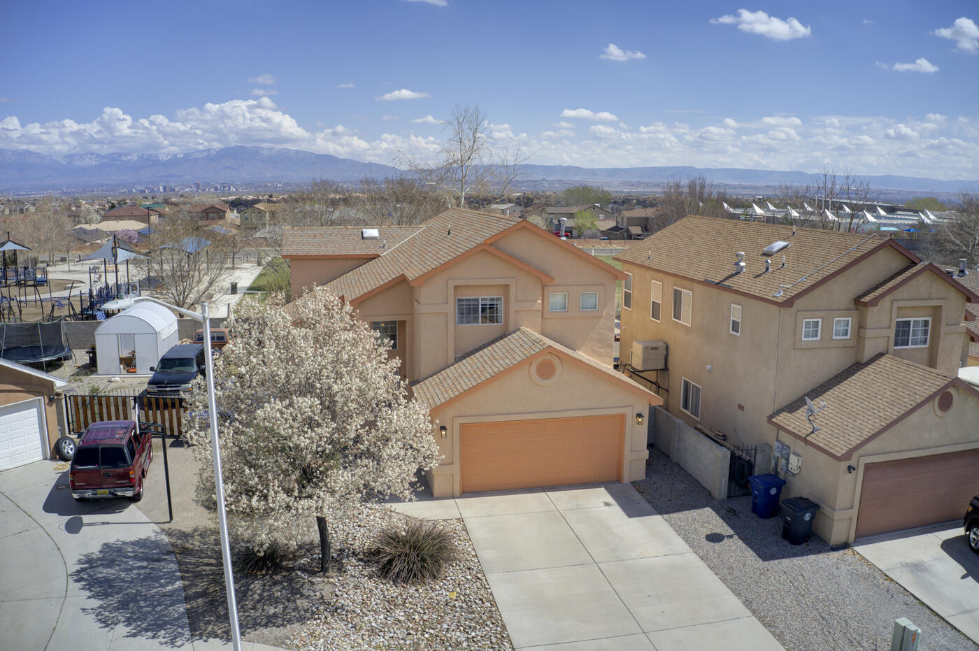 468 Wesley Court SW
