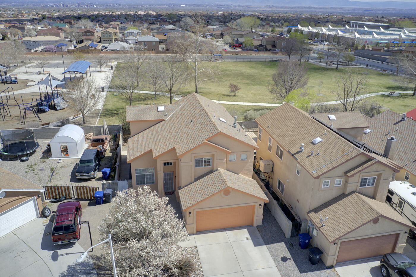 468 Wesley Court SW