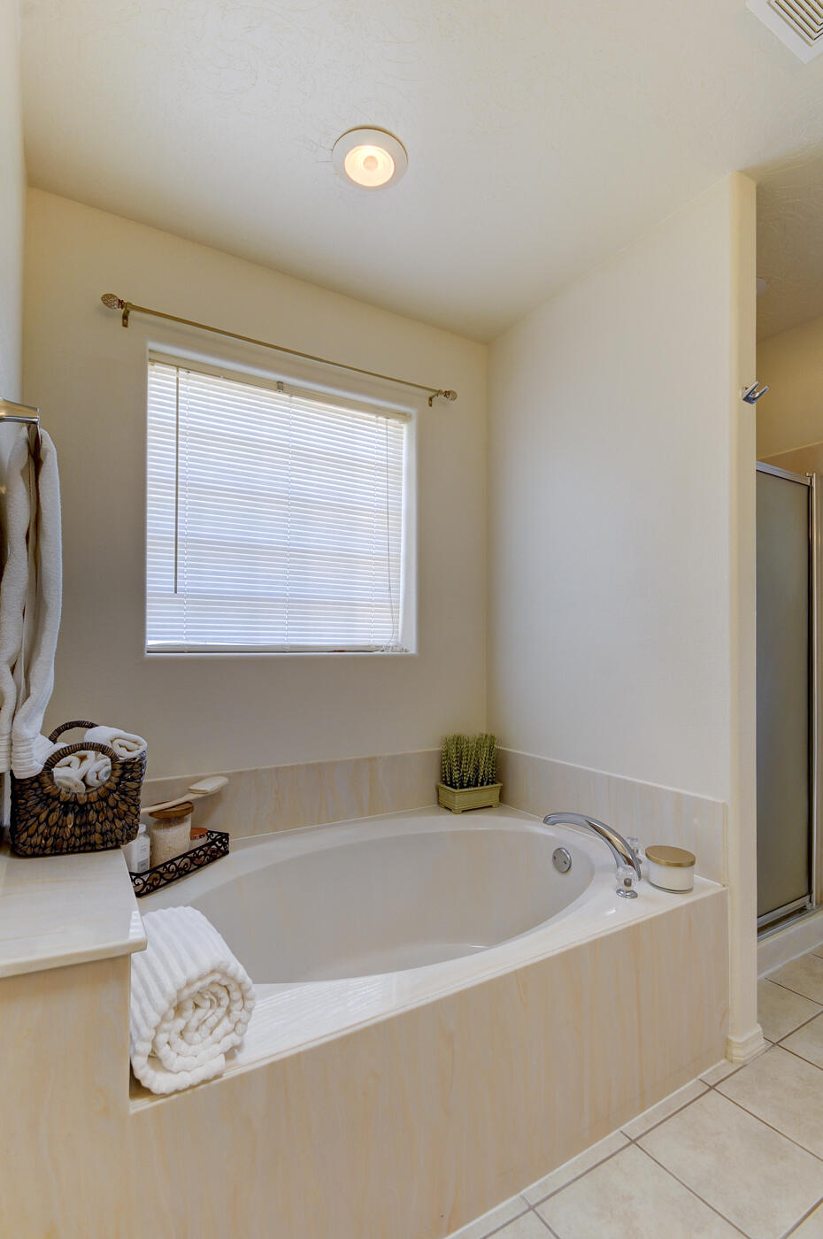 468 Wesley Court SW