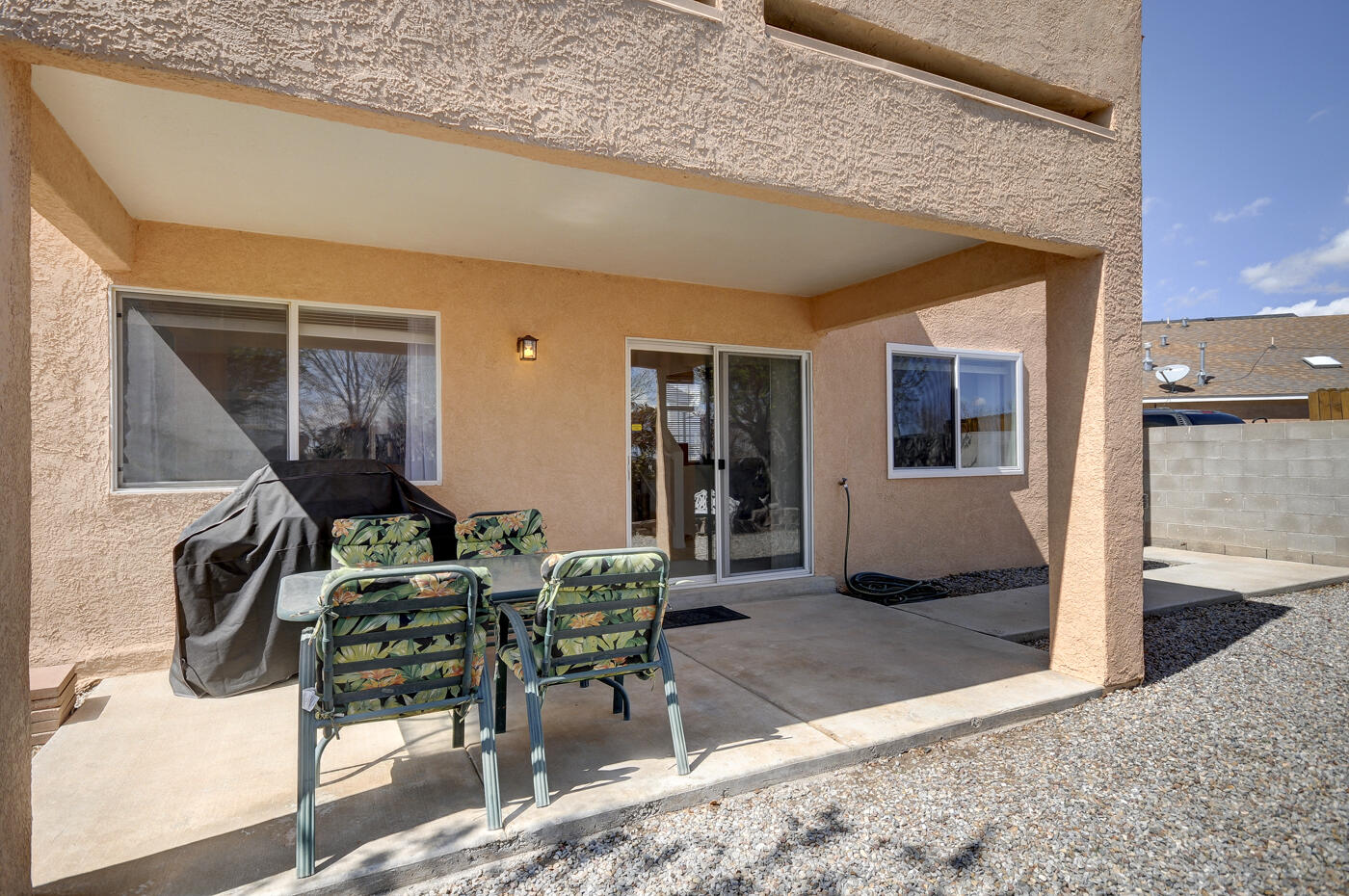 468 Wesley Court SW