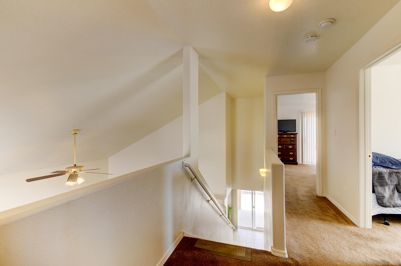 468 Wesley Court SW