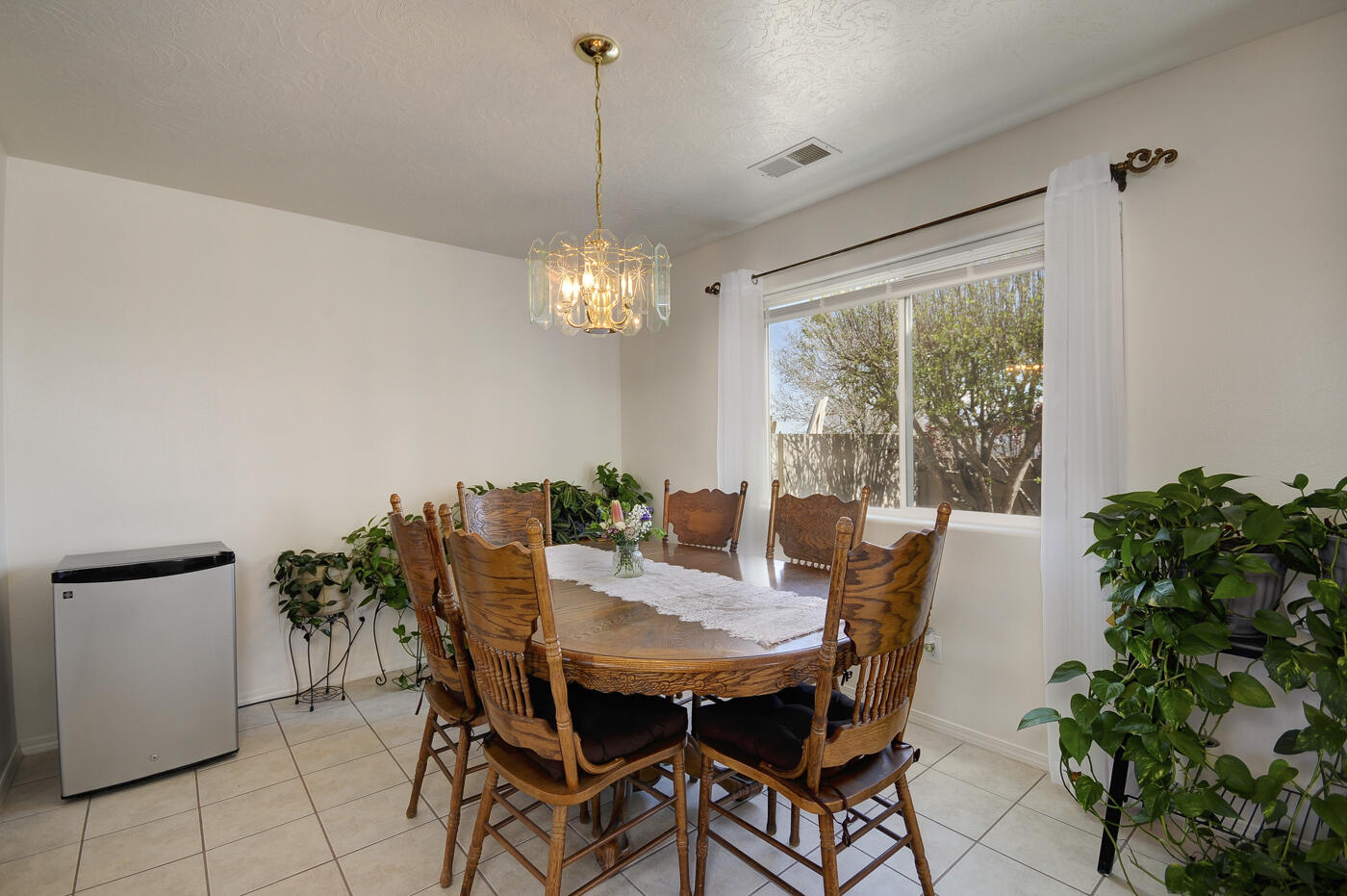 468 Wesley Court SW