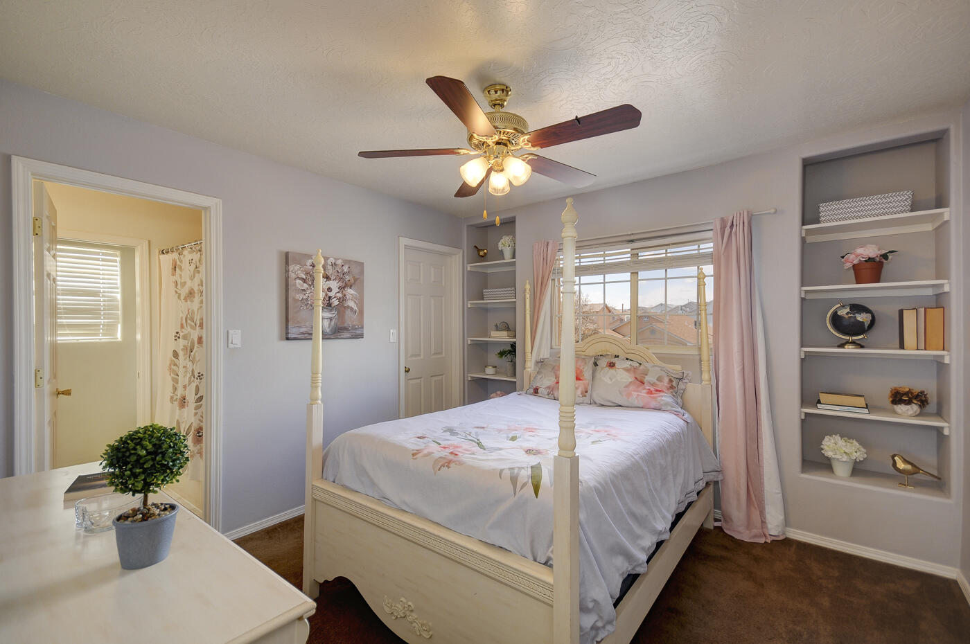 468 Wesley Court SW