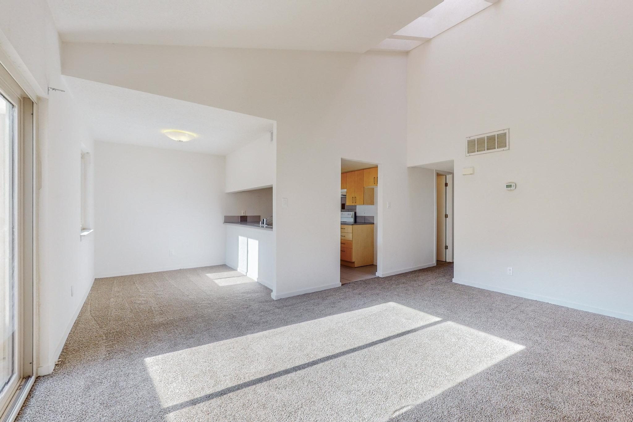 13138 Candelaria Road NE