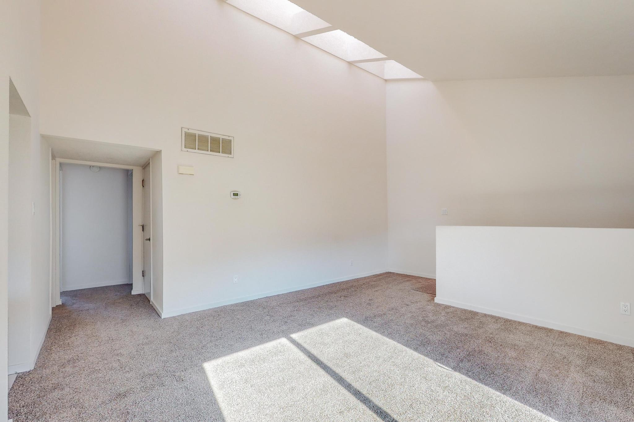 13138 Candelaria Road NE