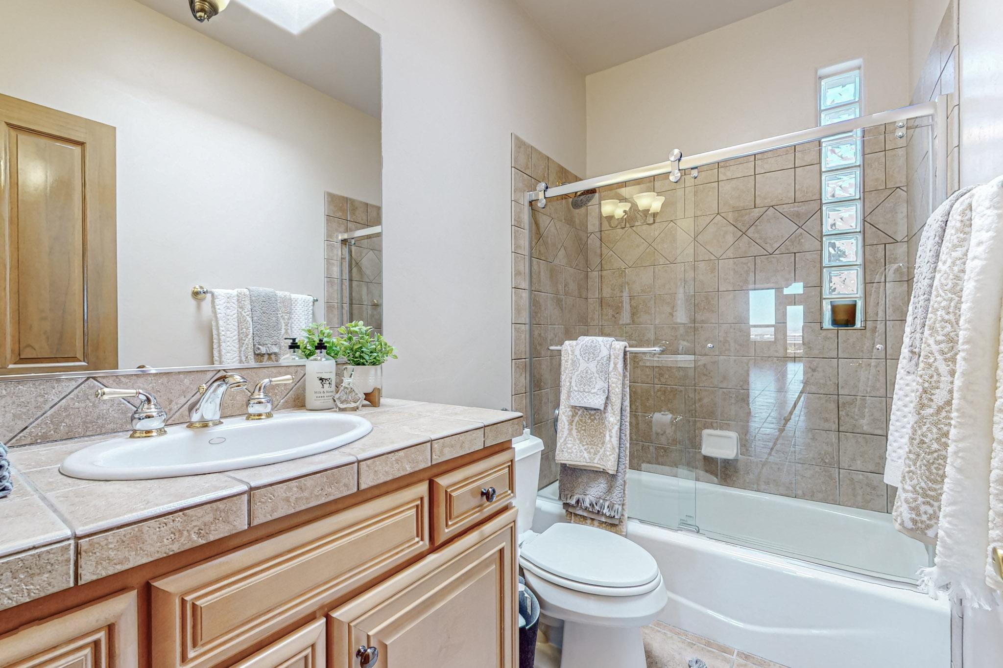 3809 Oxbow Village Lane NW