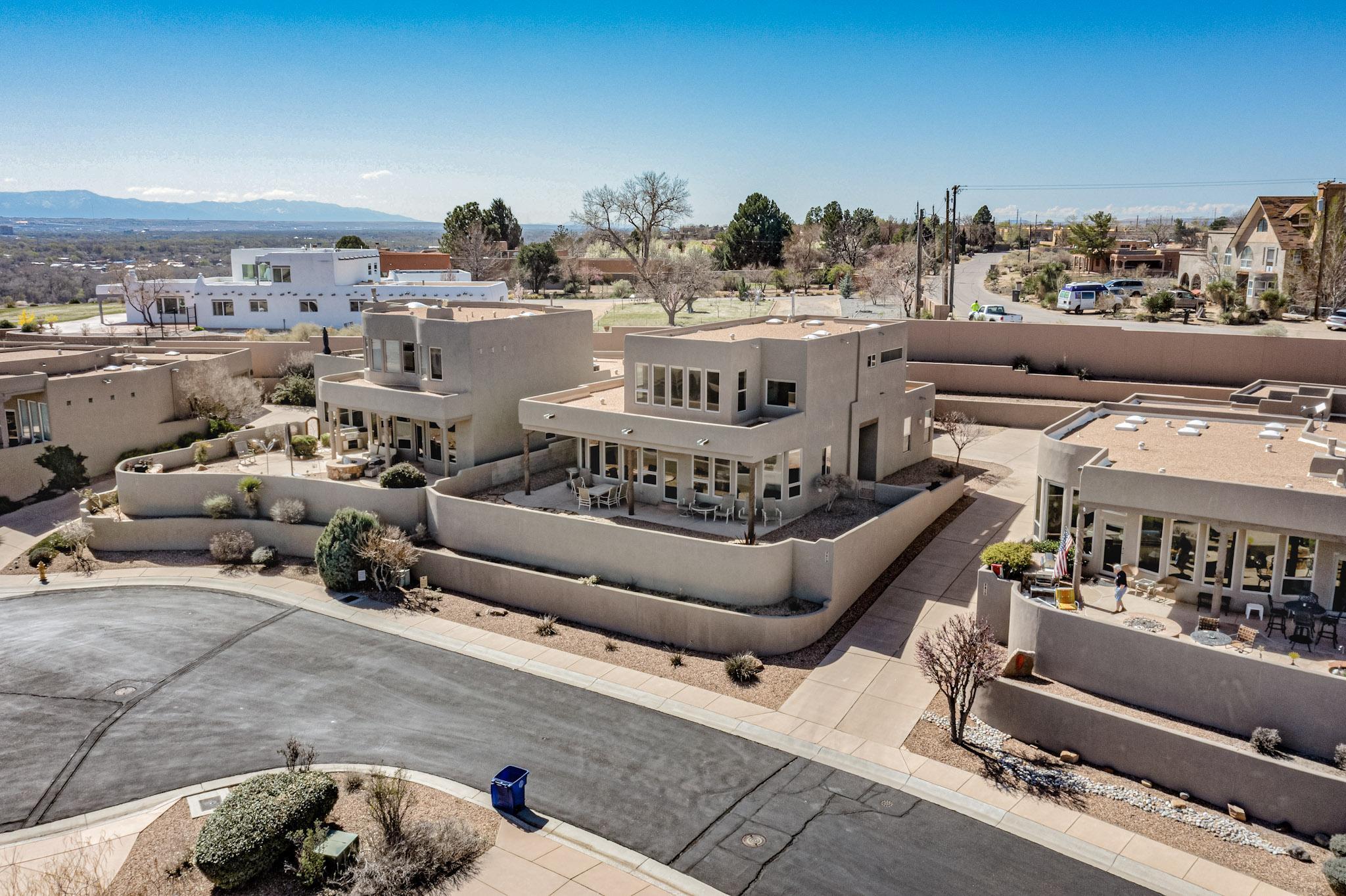 3809 Oxbow Village Lane NW