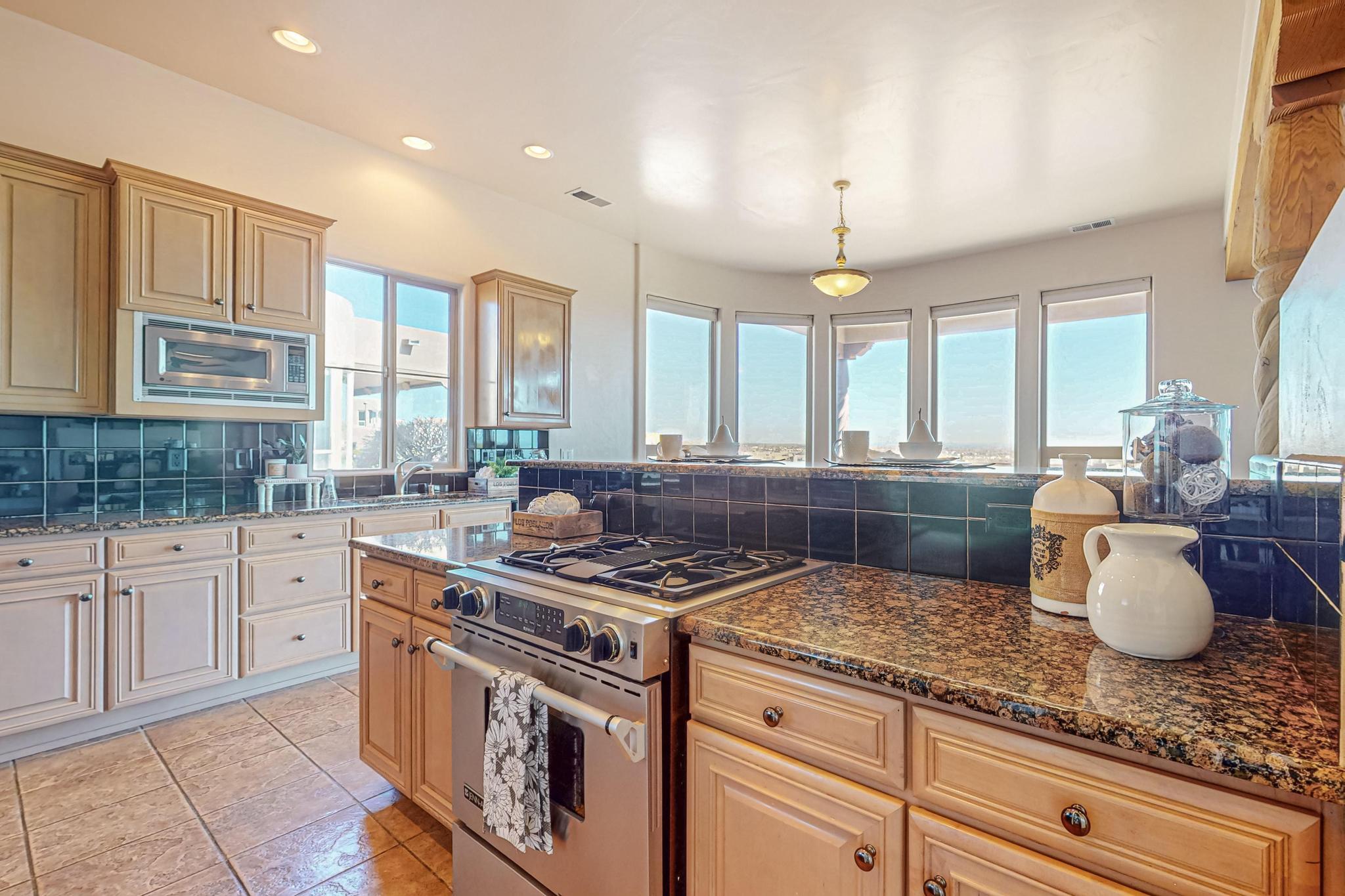 3809 Oxbow Village Lane NW