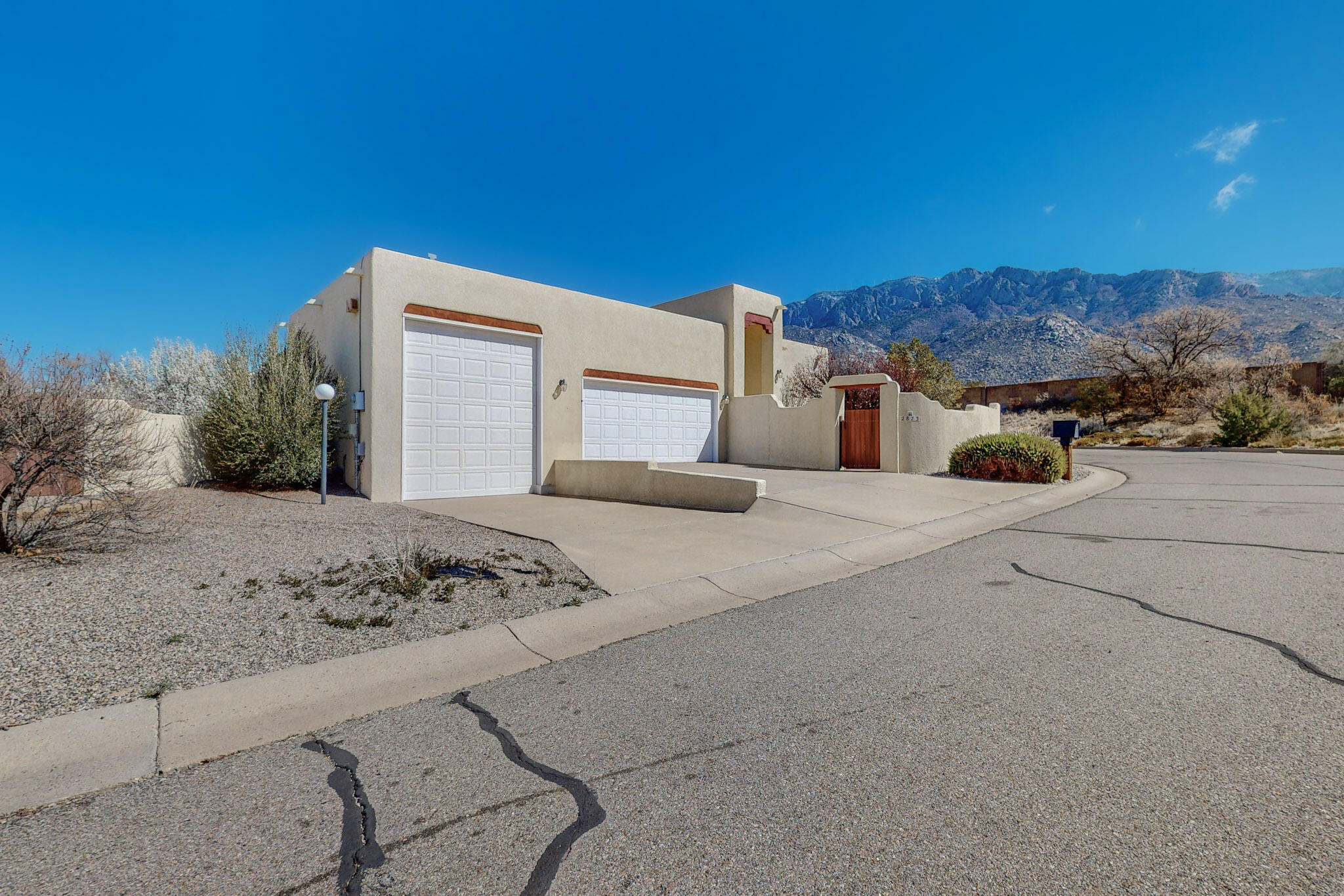 2873 Brushwood Street NE