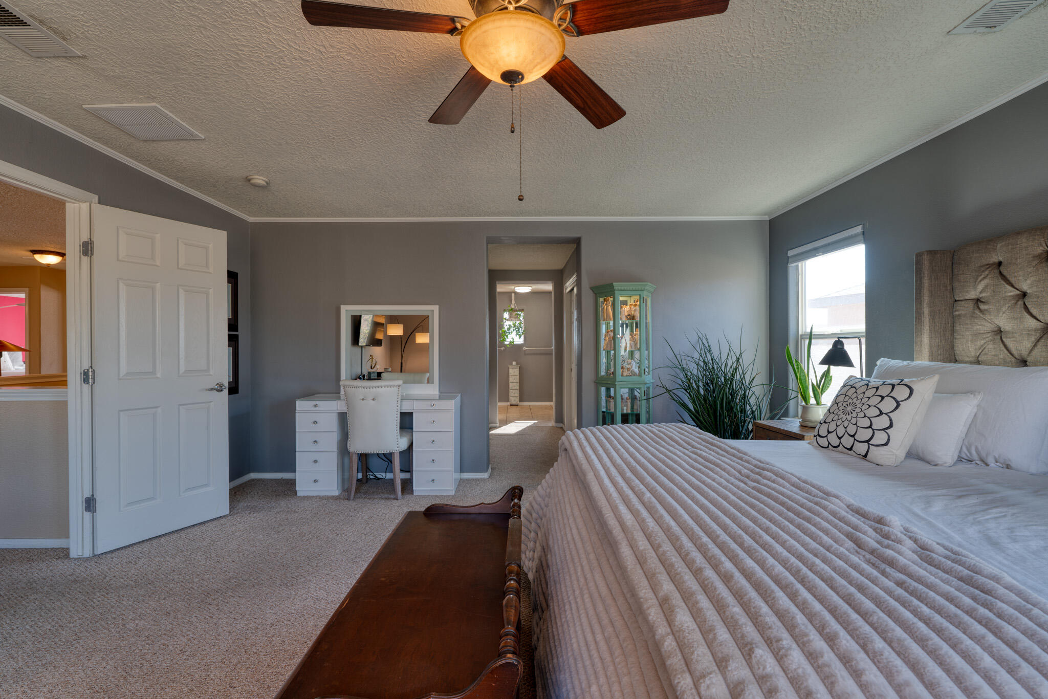 1221 Festival Road NW