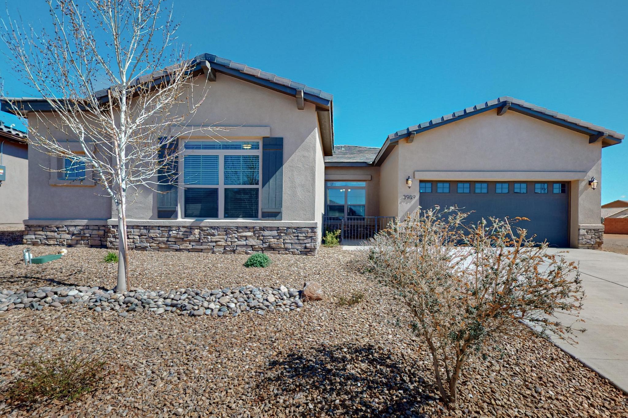 3989 Kodiak Road NE