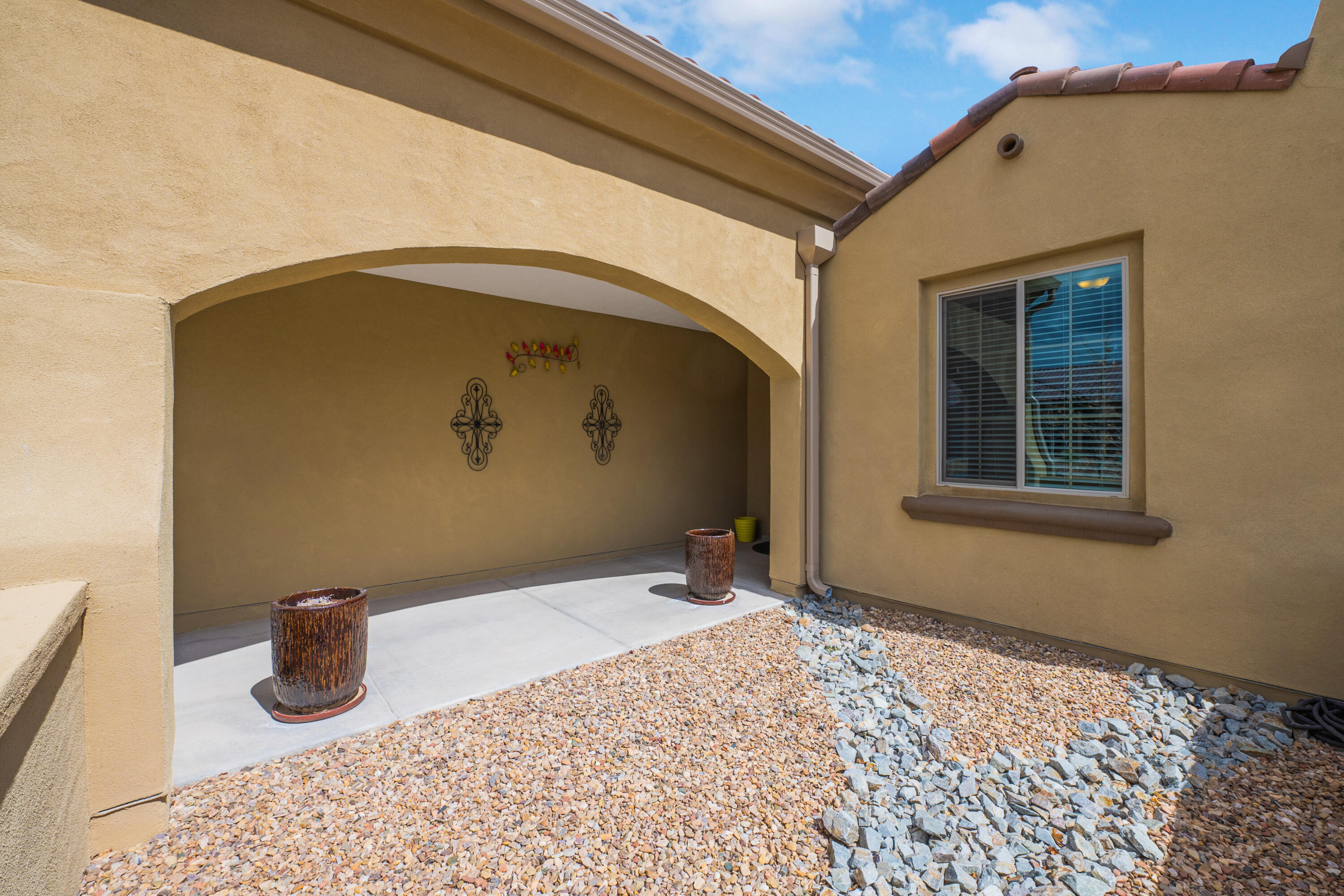2304 Komatke Trail NW