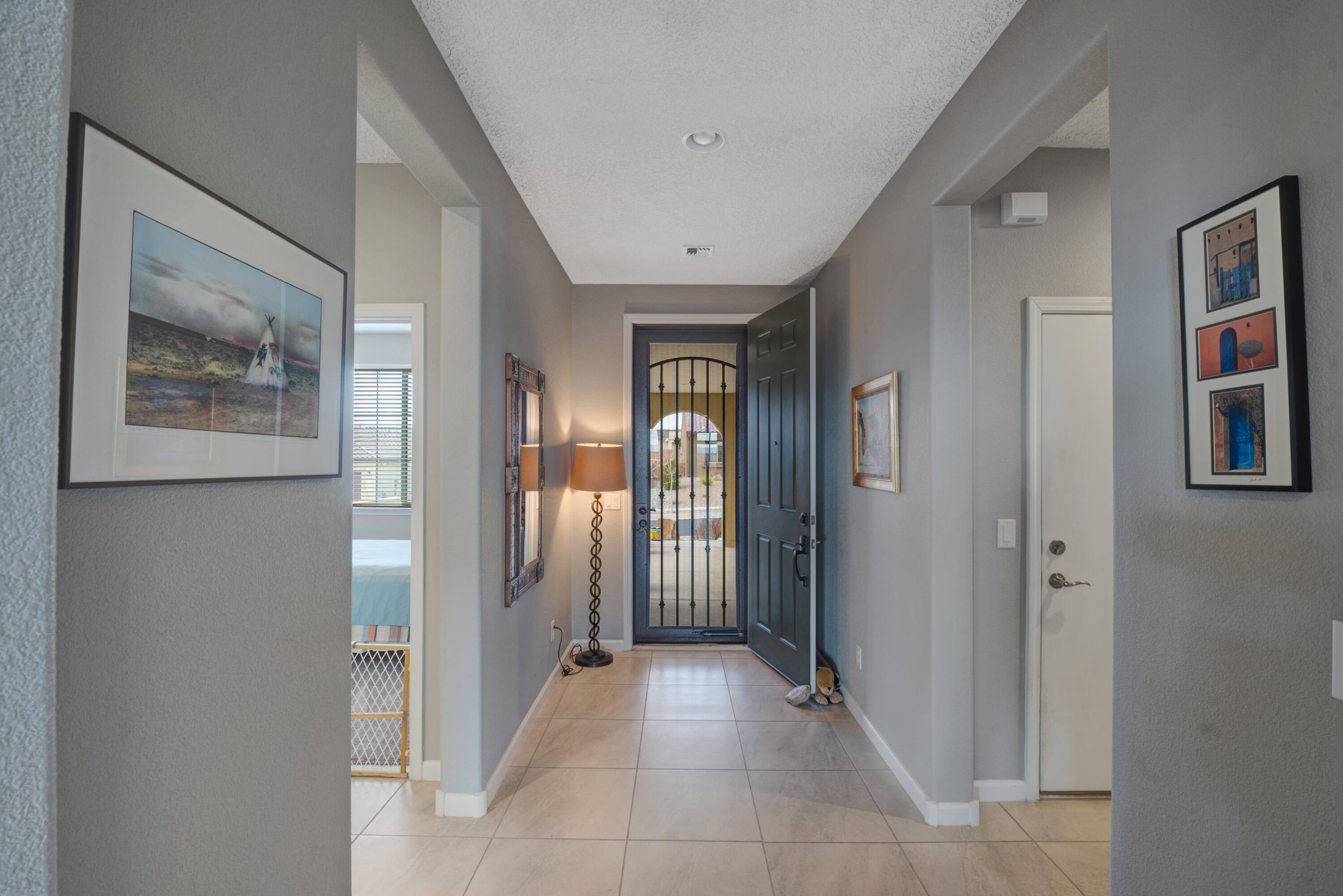 2304 Komatke Trail NW