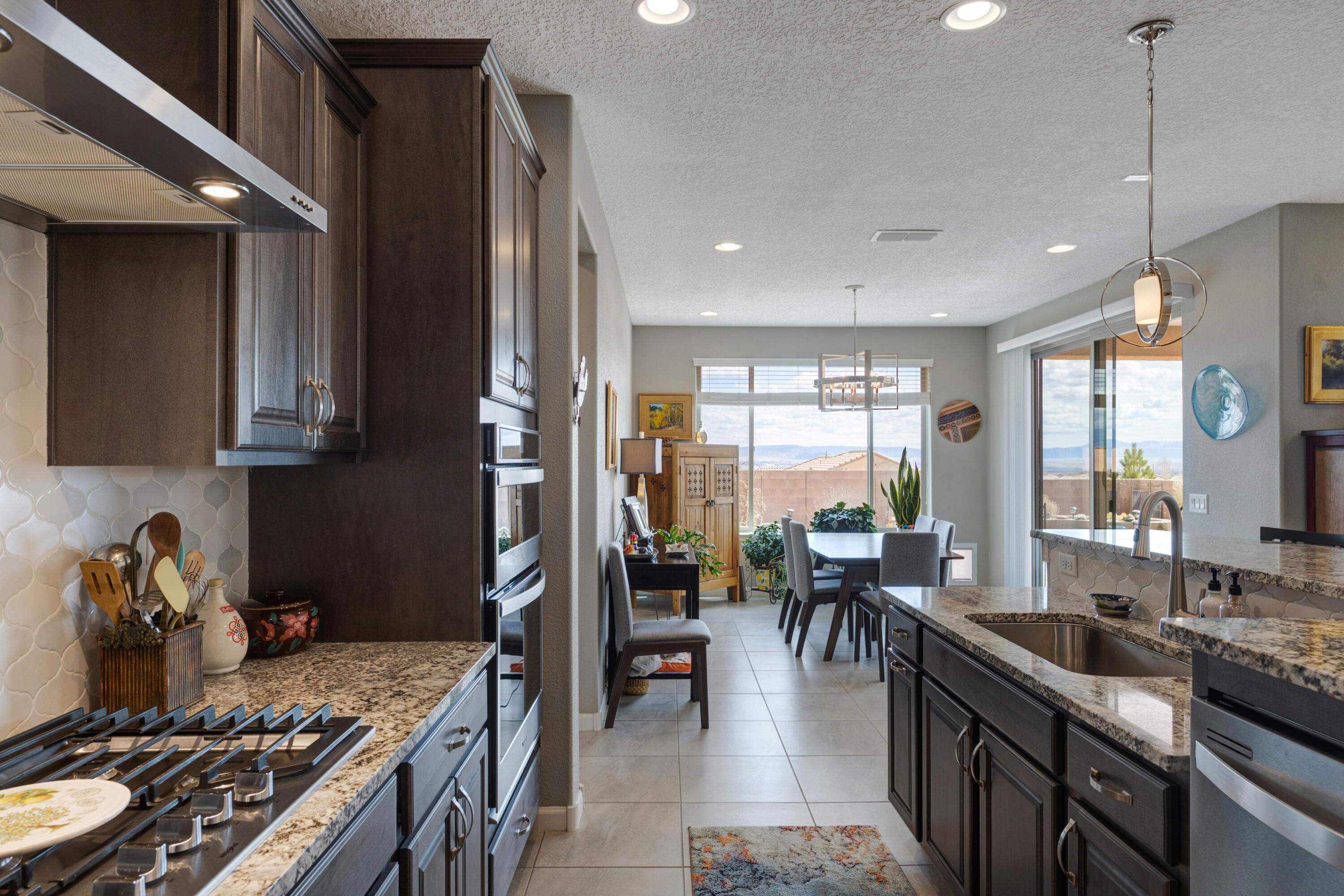 2304 Komatke Trail NW