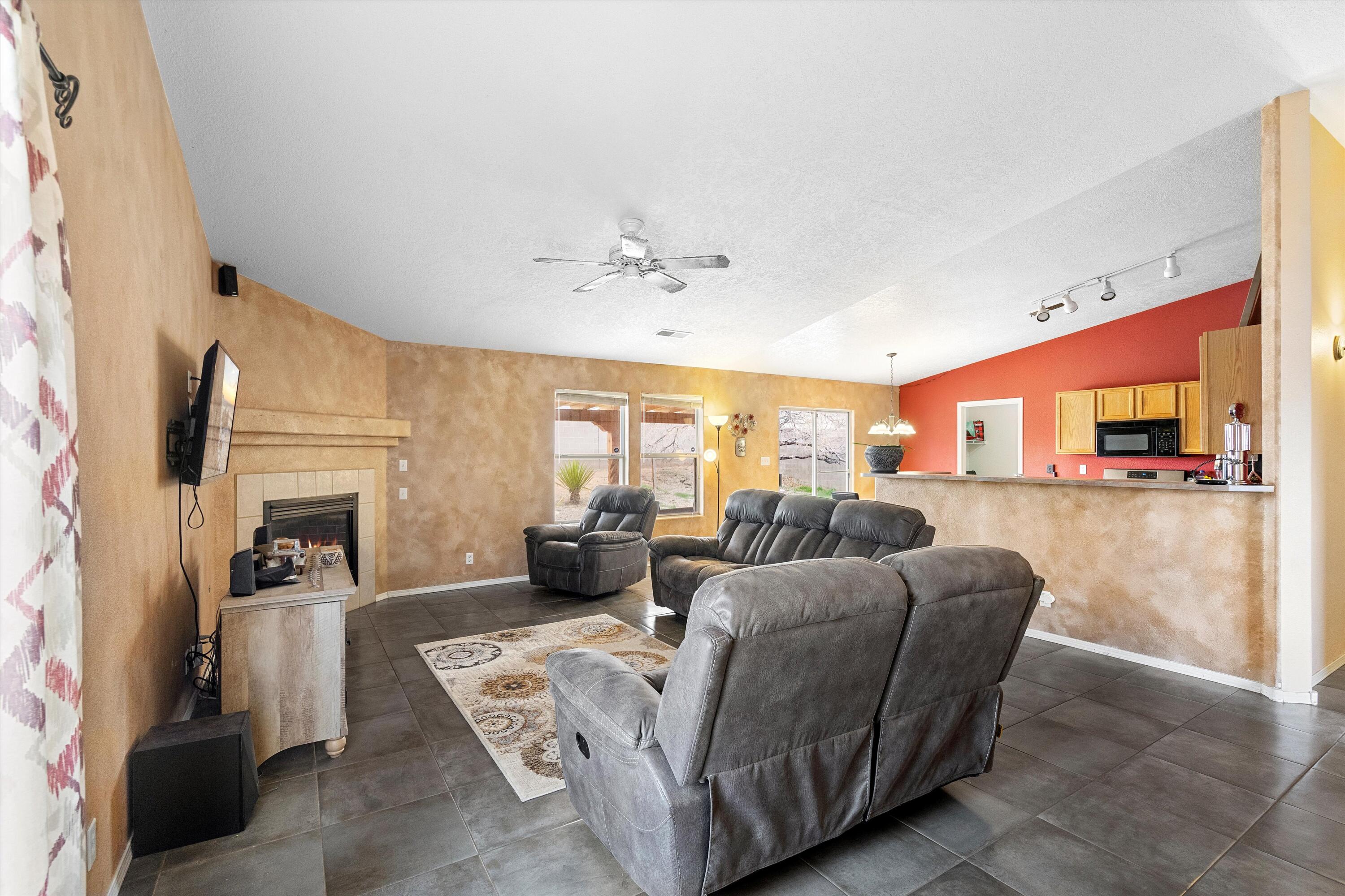 6577 Freemont Hills Loop NE
