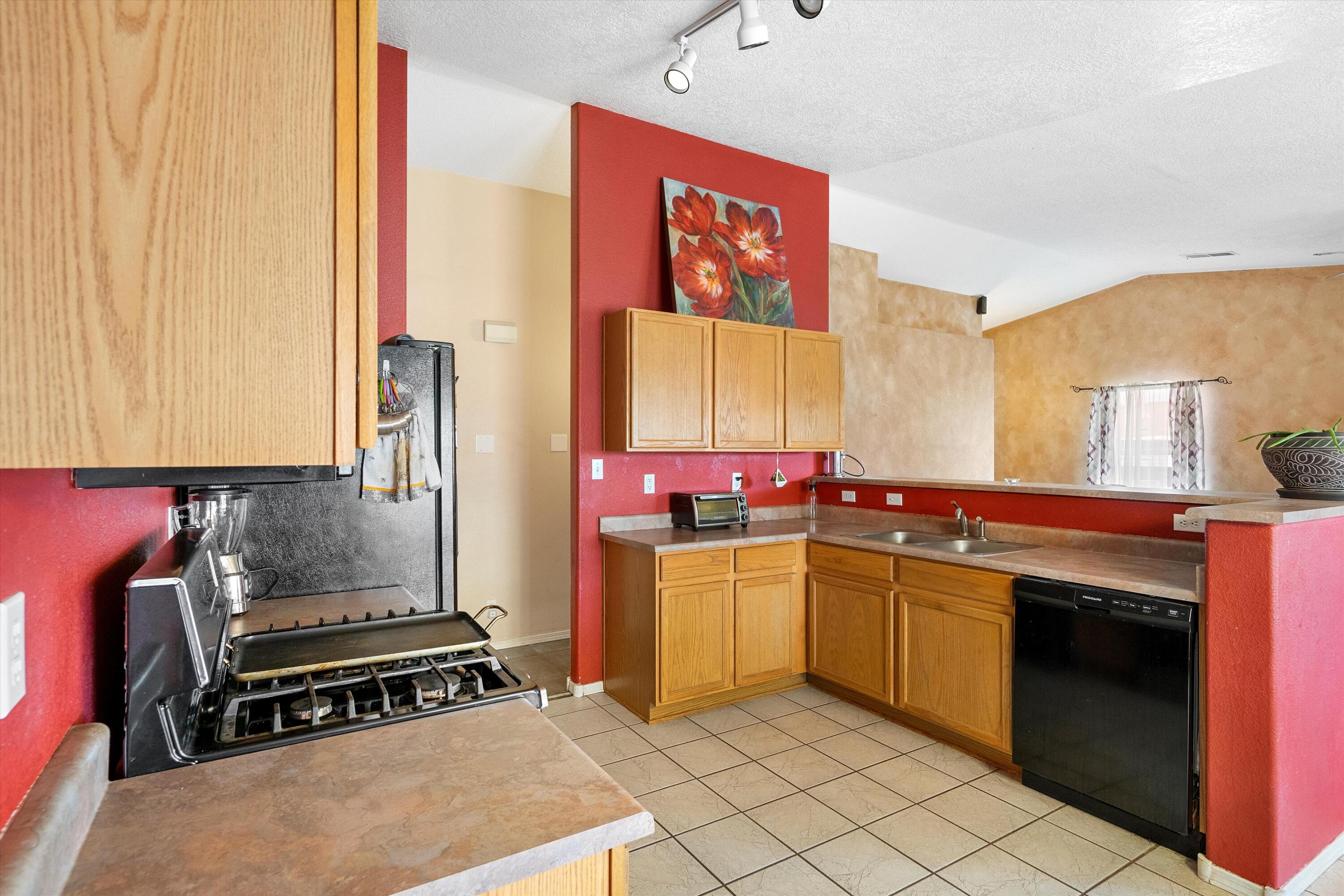 6577 Freemont Hills Loop NE