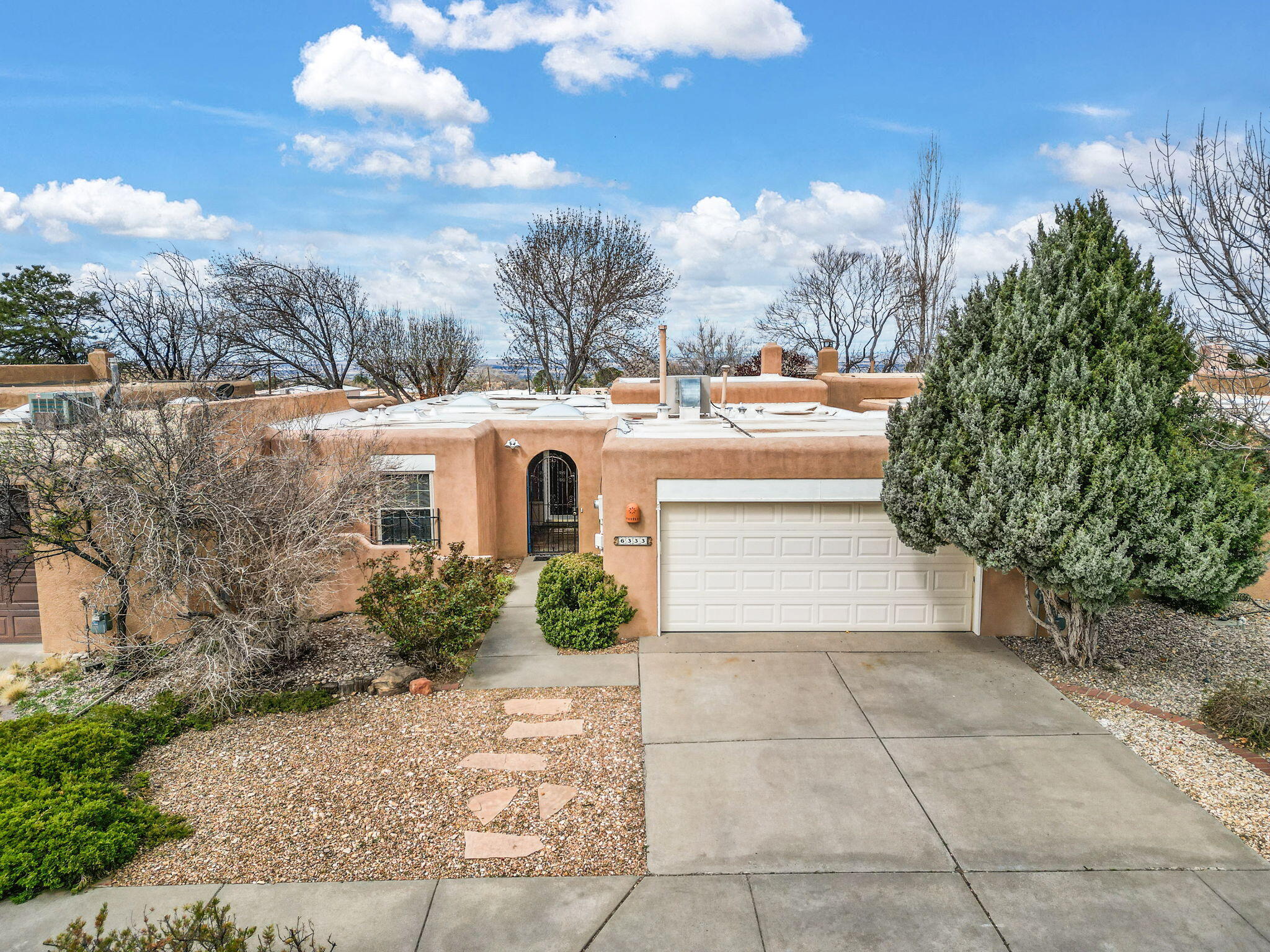 6333 Antares Road NE