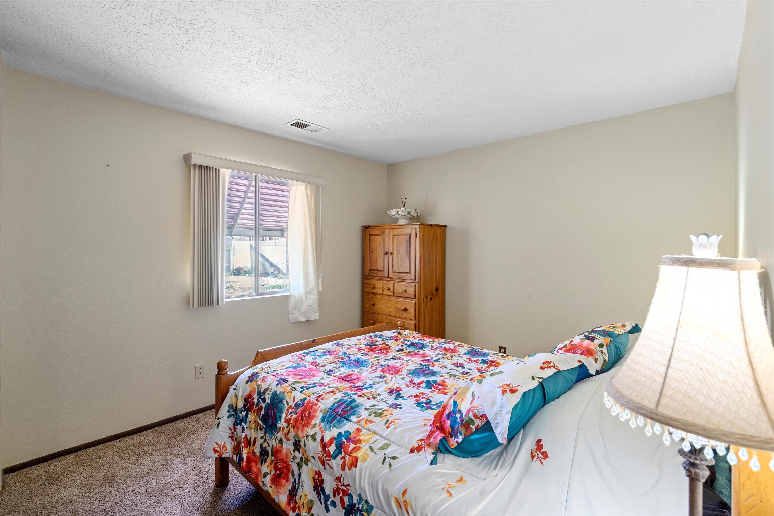516 Star Villa Circle SE