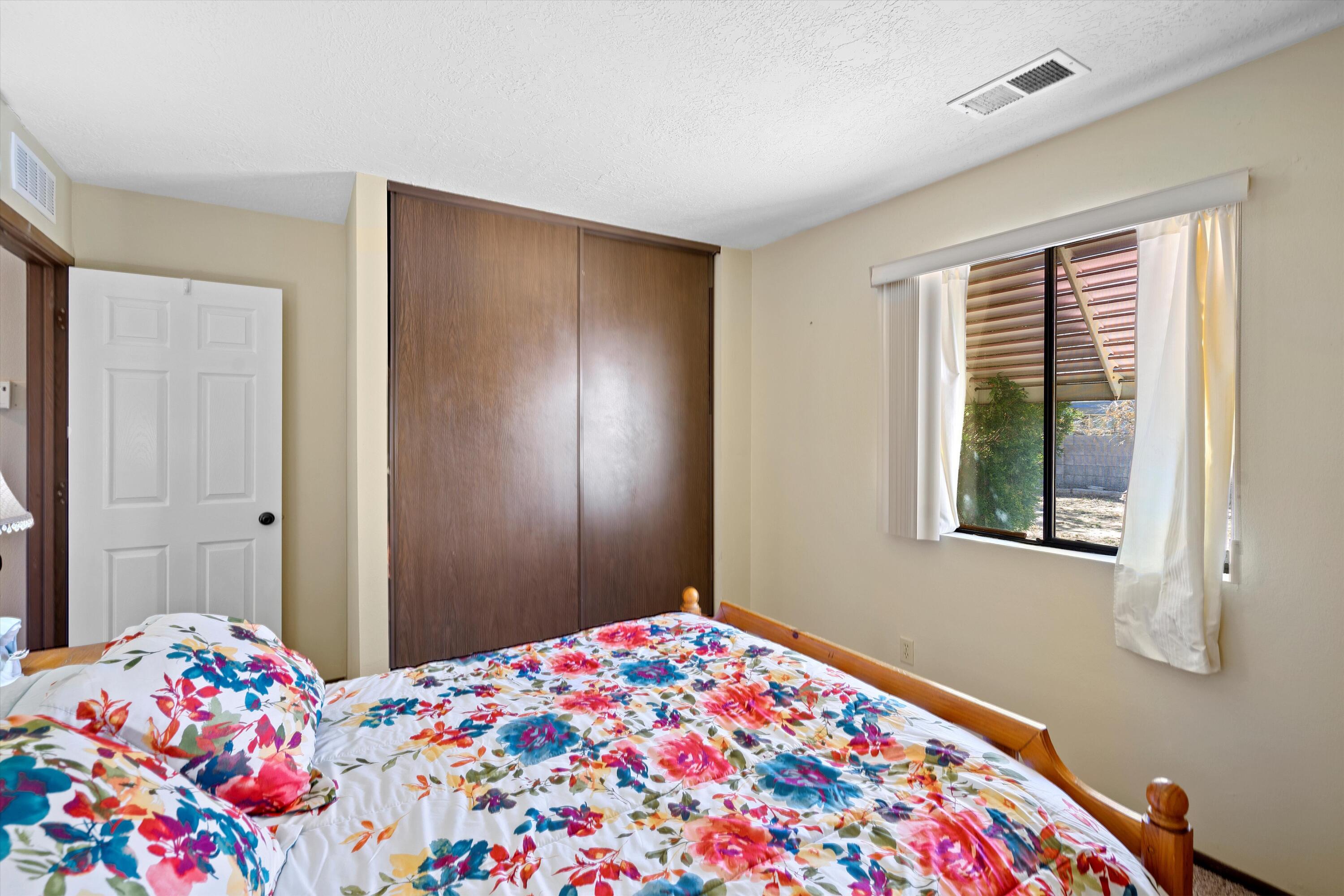 516 Star Villa Circle SE