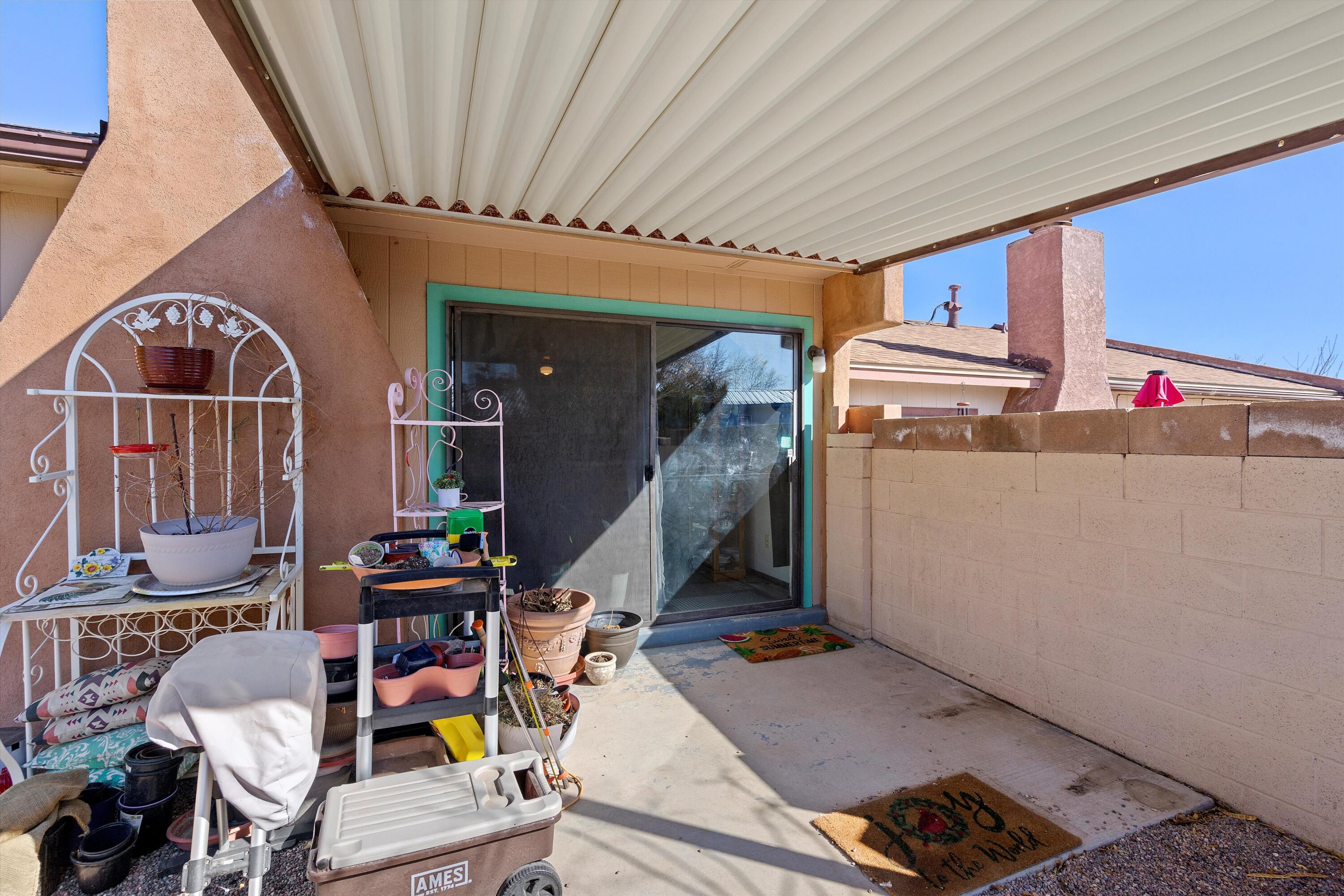516 Star Villa Circle SE