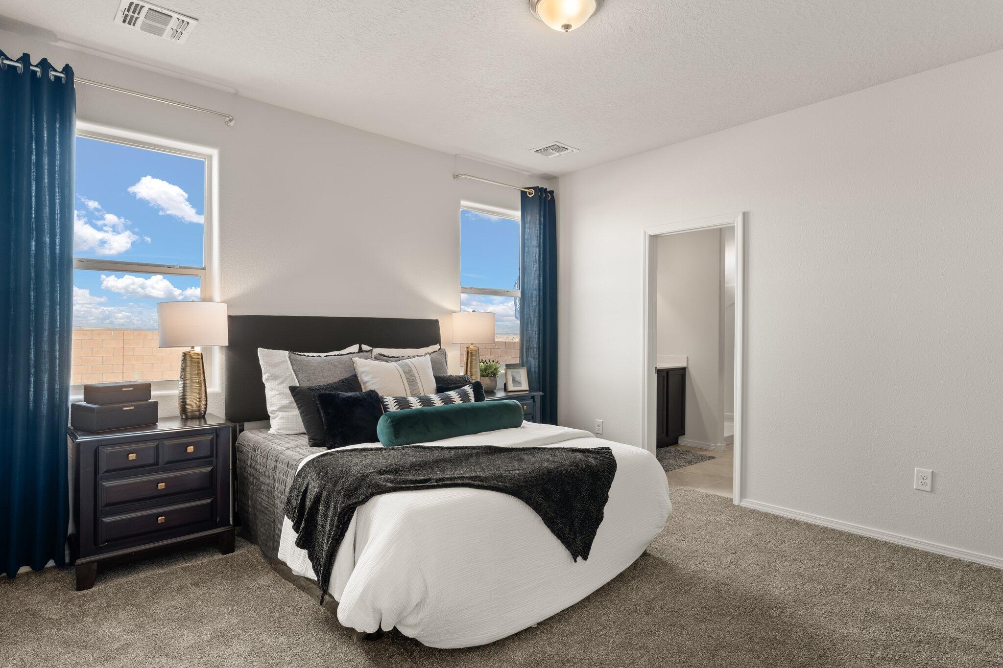 1437 Vista Grande Loop NE